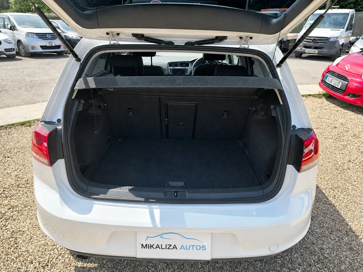 vehicle-media-7