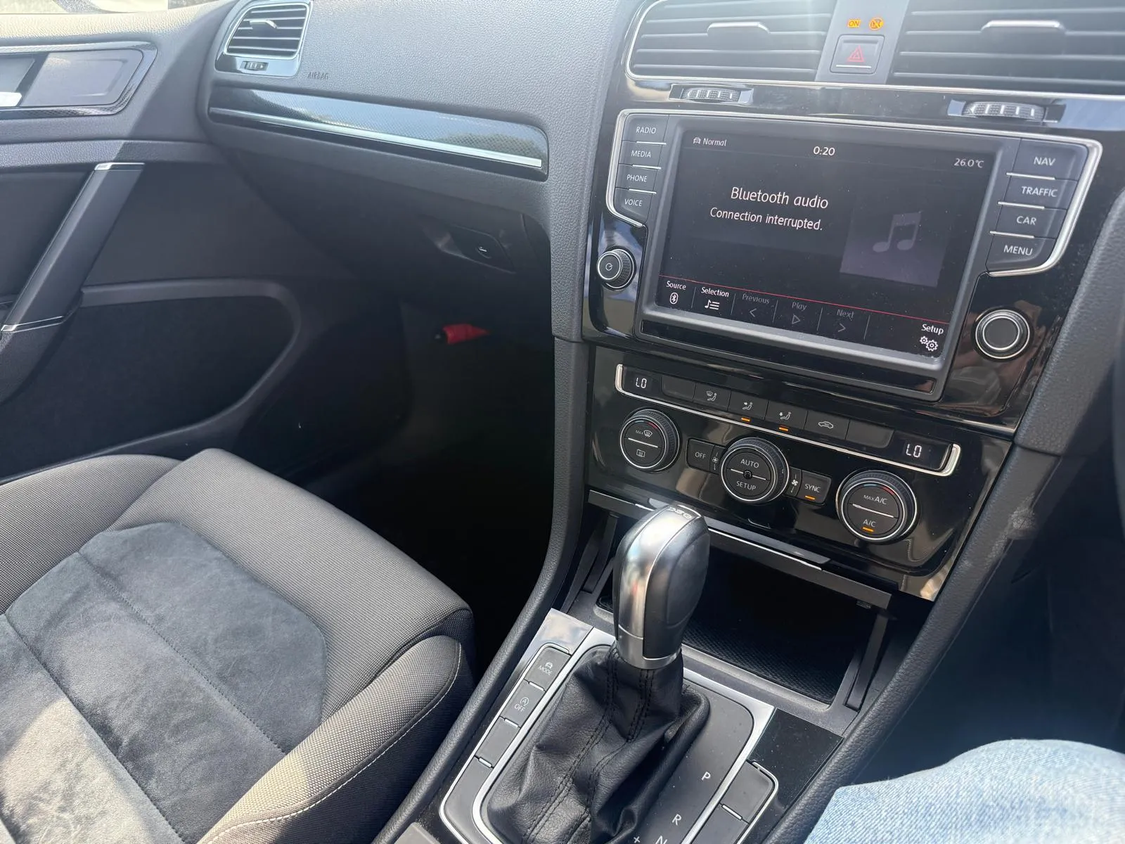 vehicle-media-23