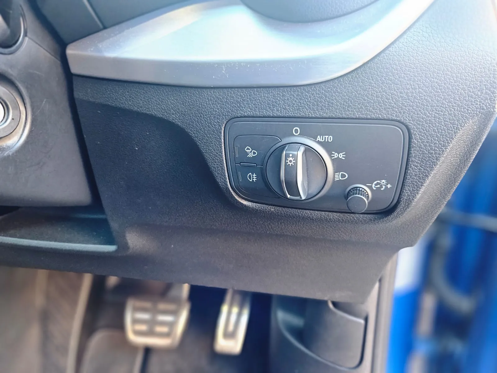 vehicle-media-22