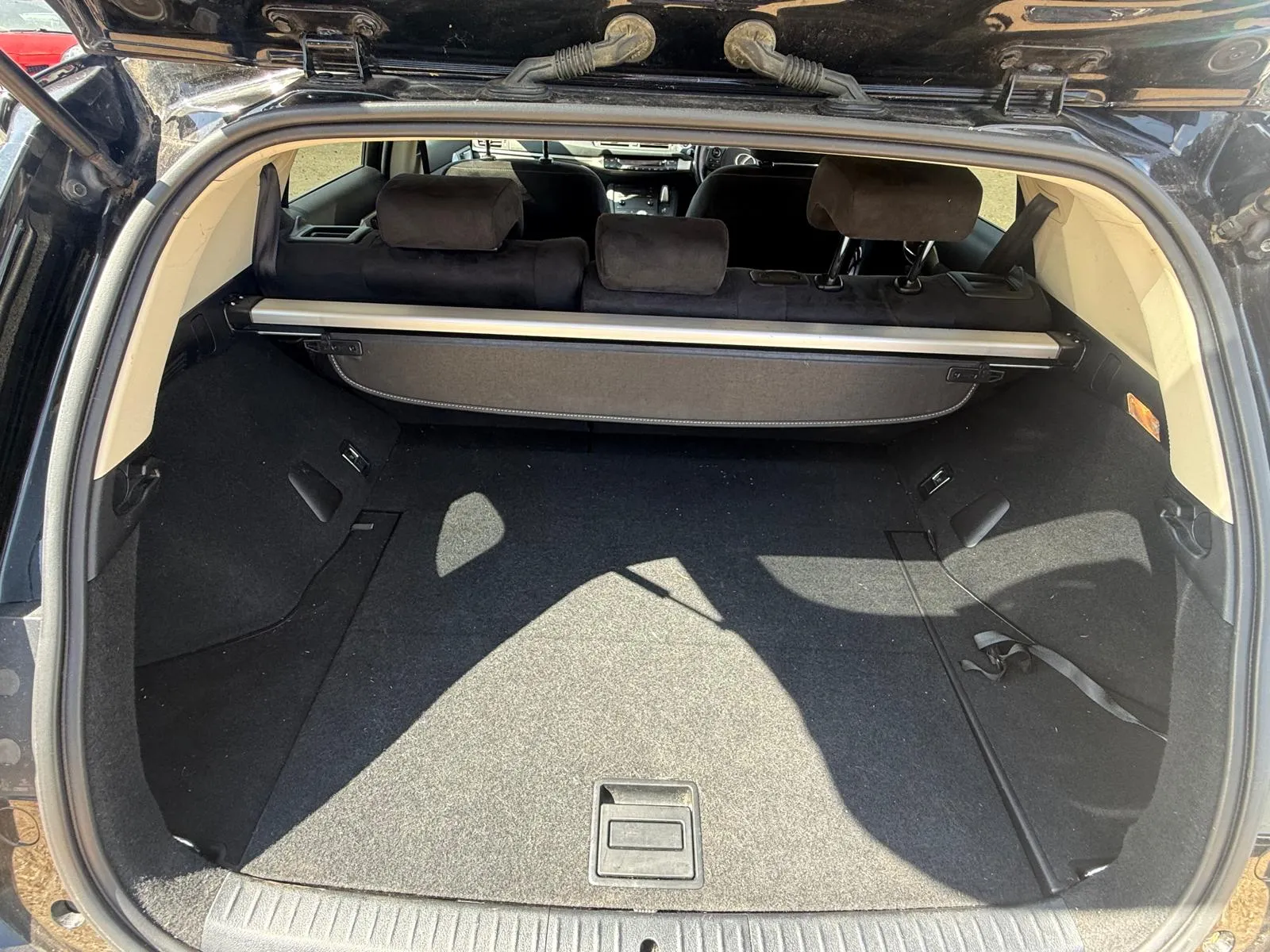vehicle-media-18