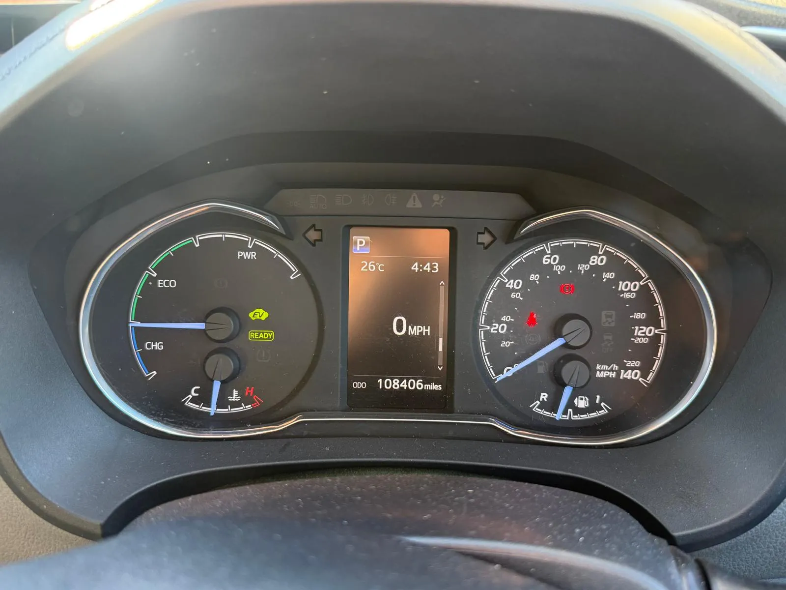 vehicle-media-35