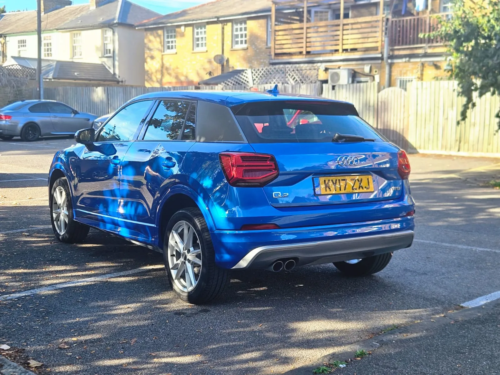 vehicle-media-4