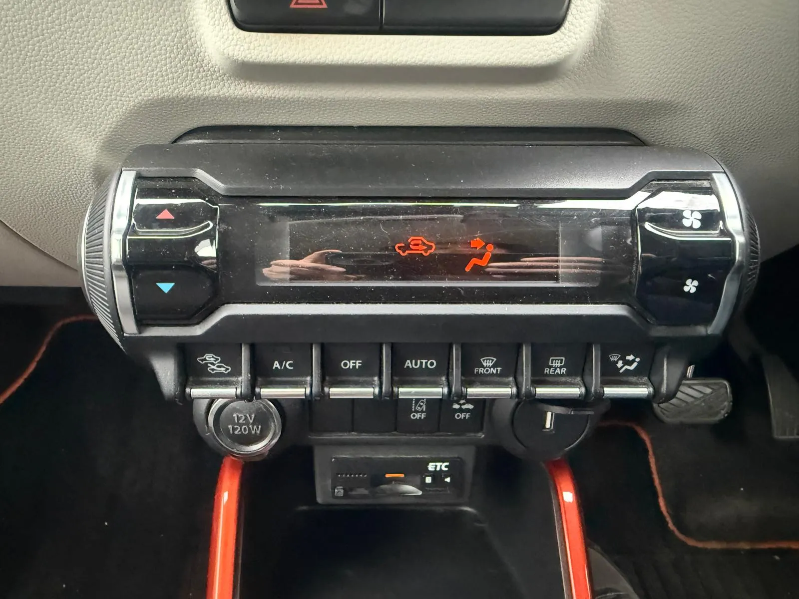 vehicle-media-15