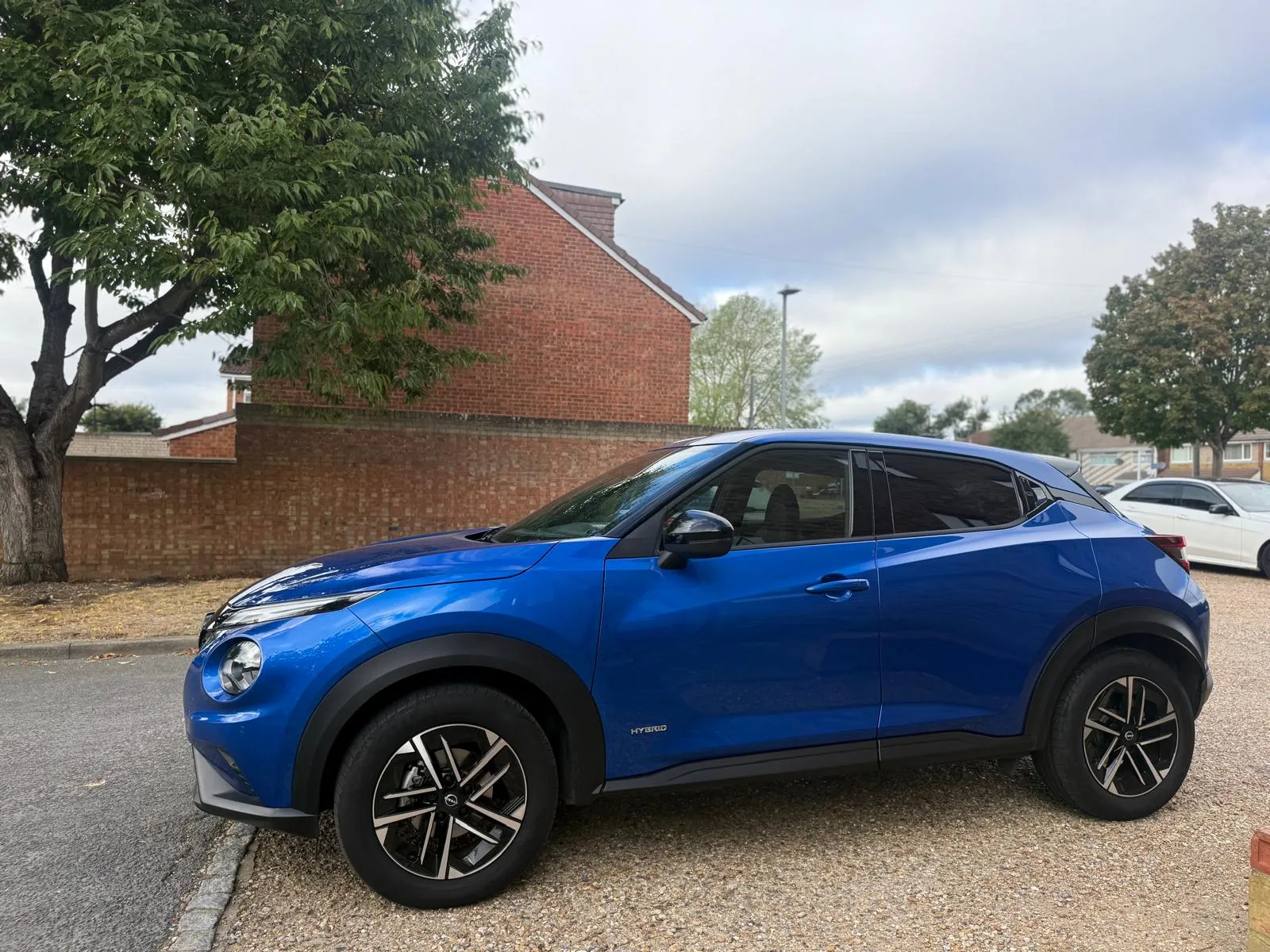 vehicle-media-13