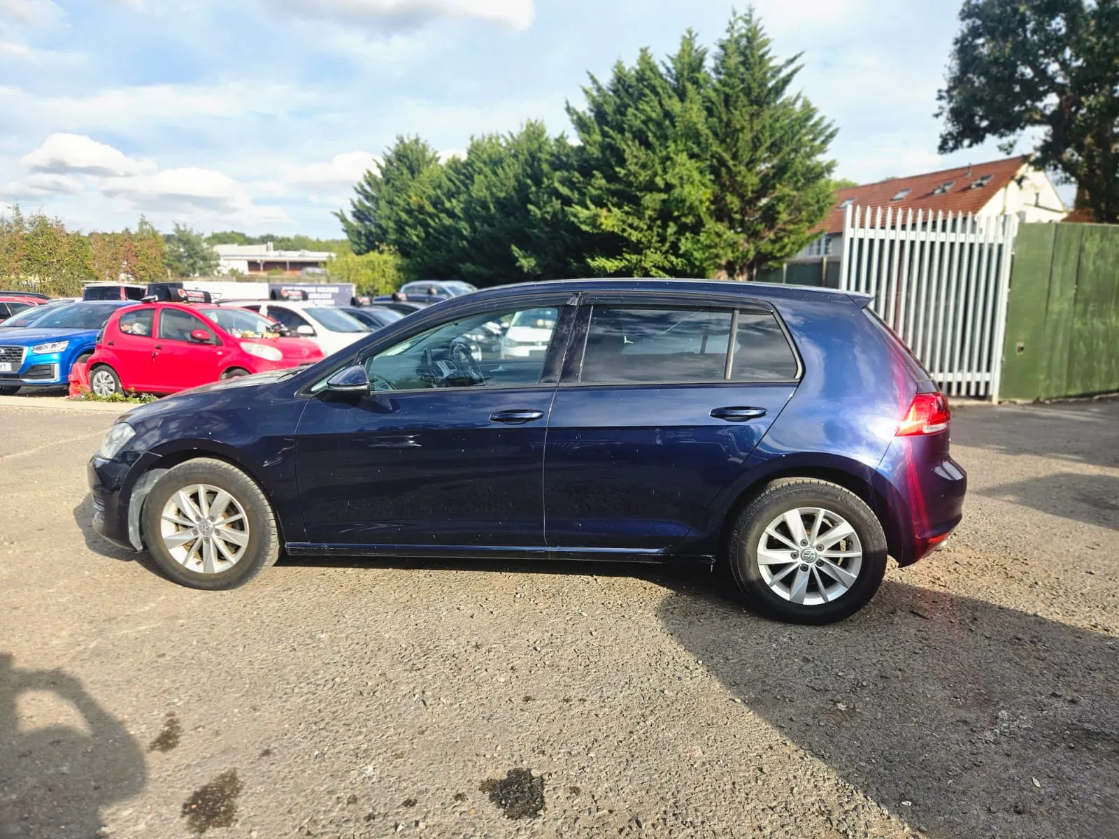 vehicle-media-14