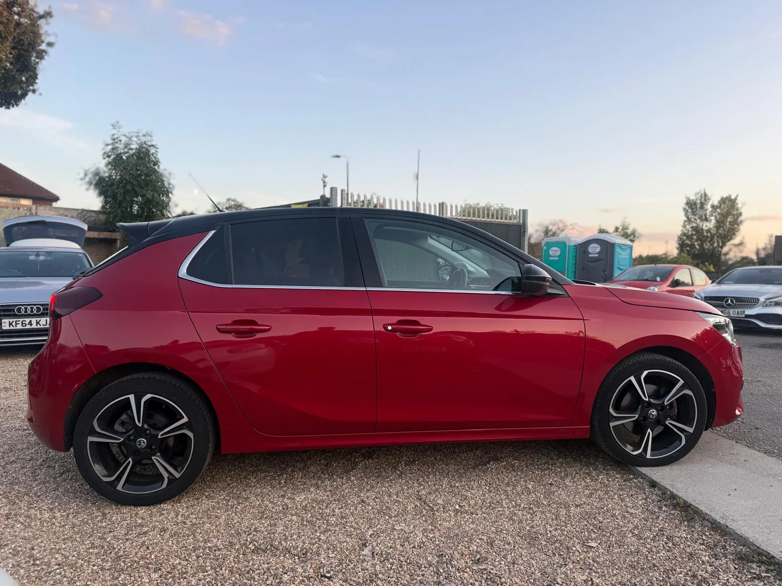 vehicle-media-35