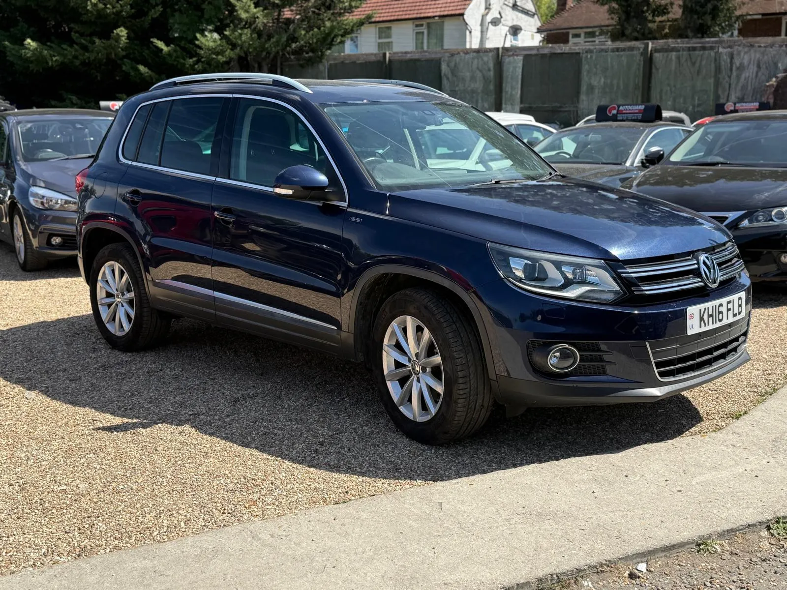 vehicle-media-15