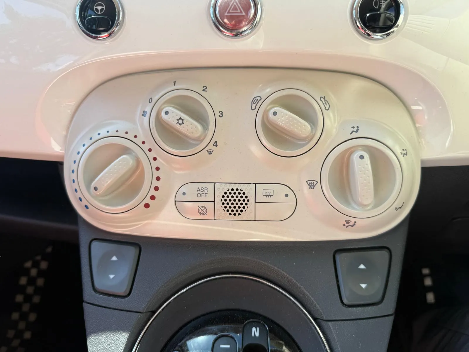 vehicle-media-13