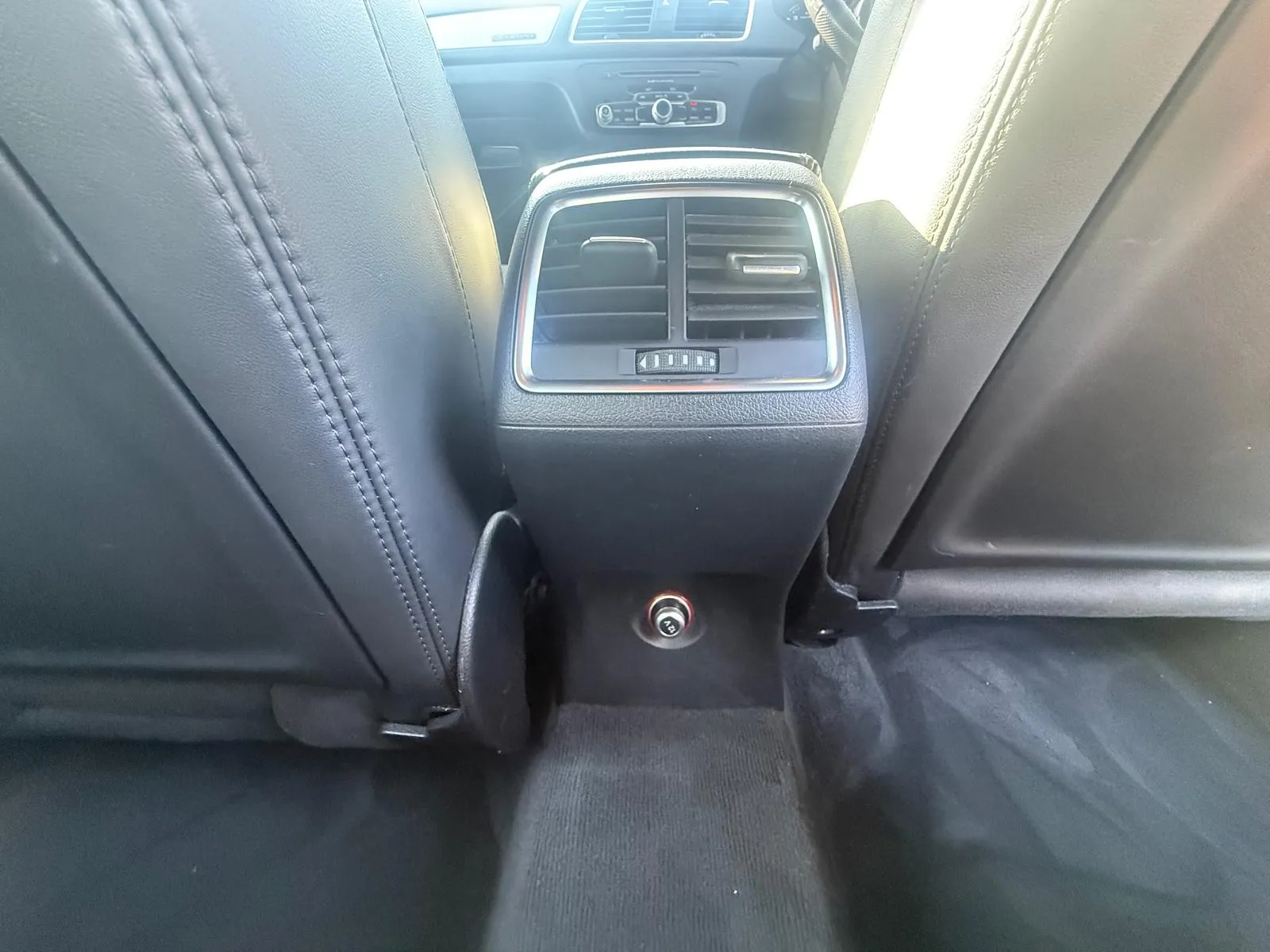 vehicle-media-27