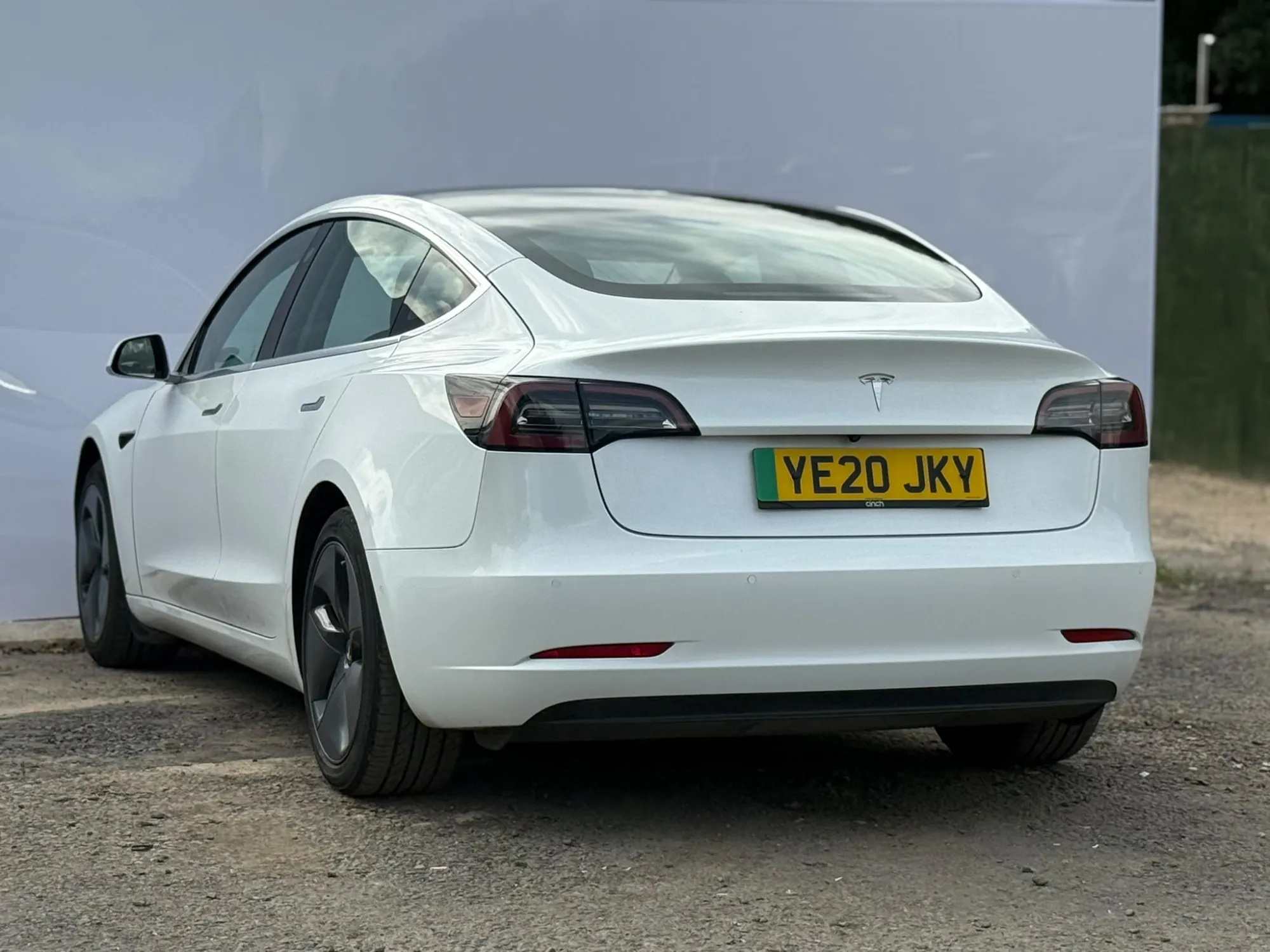 vehicle-media-14