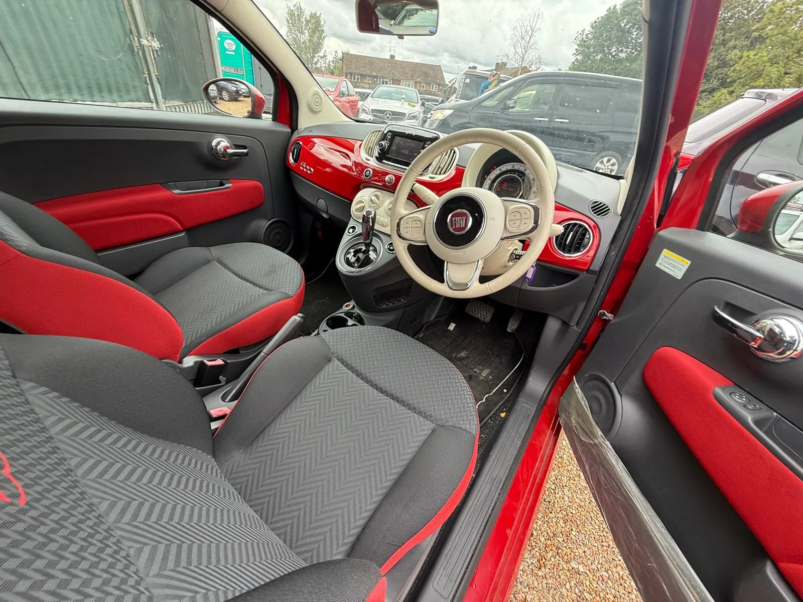 vehicle-media-23