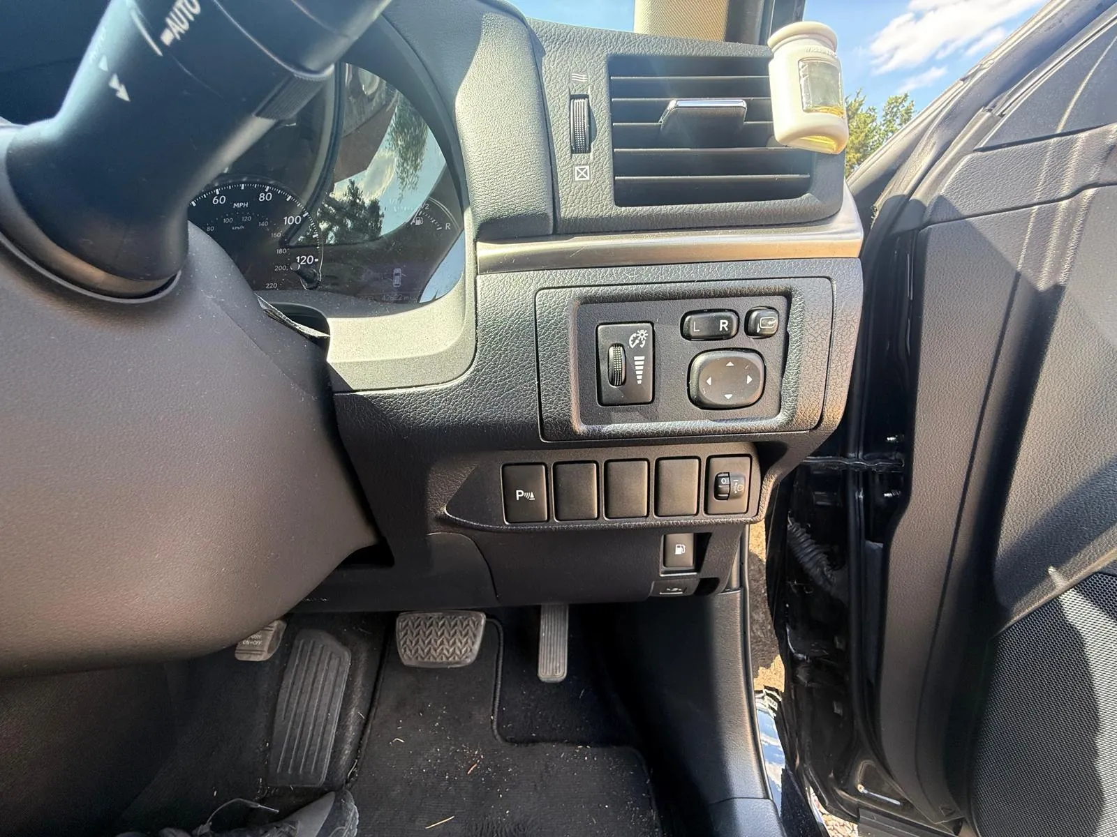 vehicle-media-31