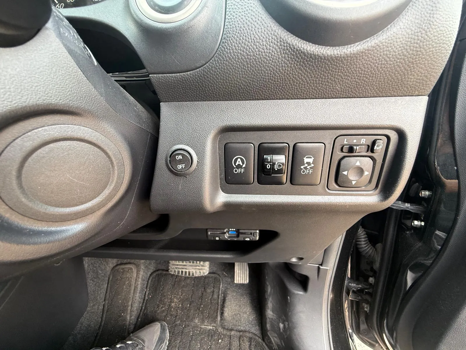 vehicle-media-29