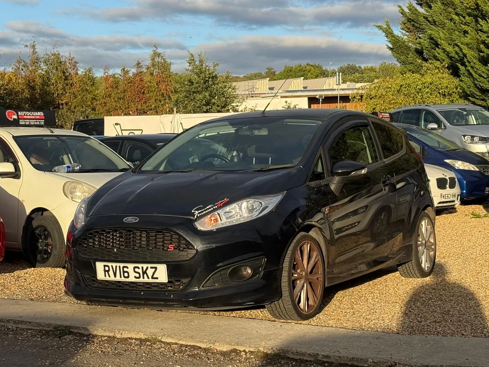 vehicle-media-14