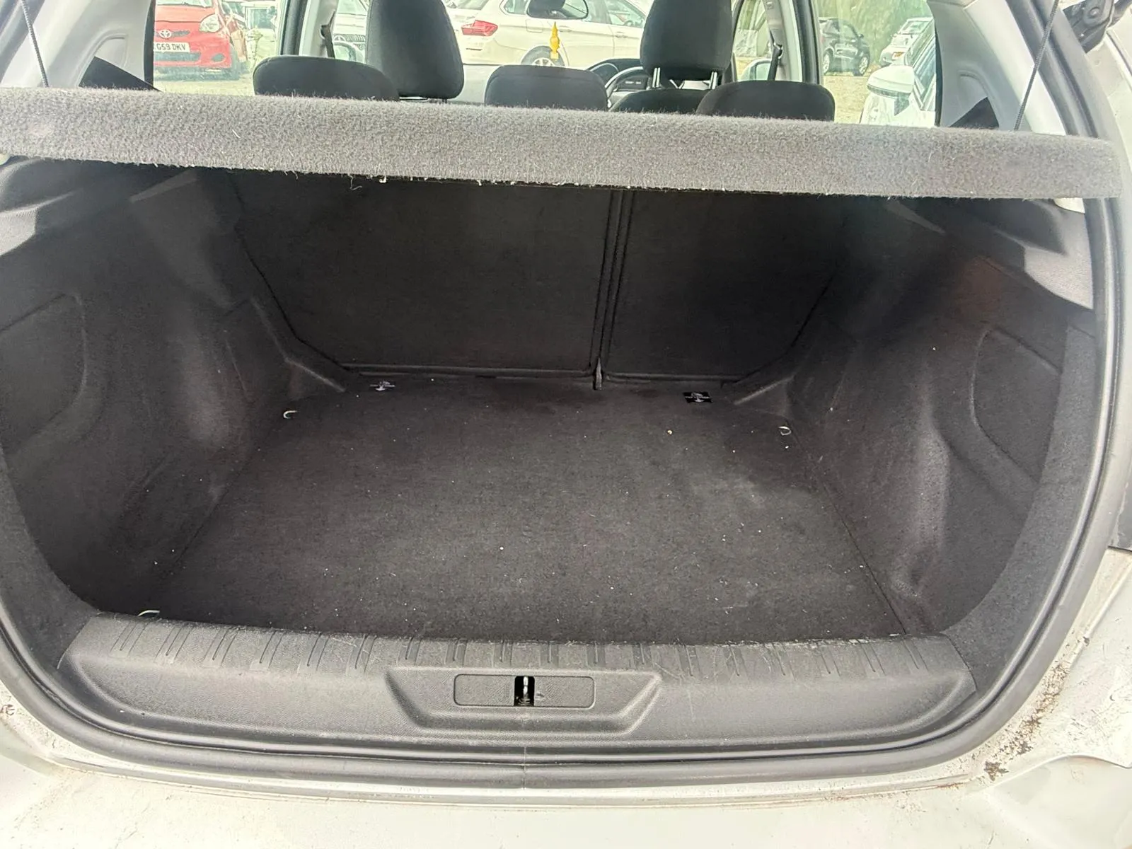 vehicle-media-24