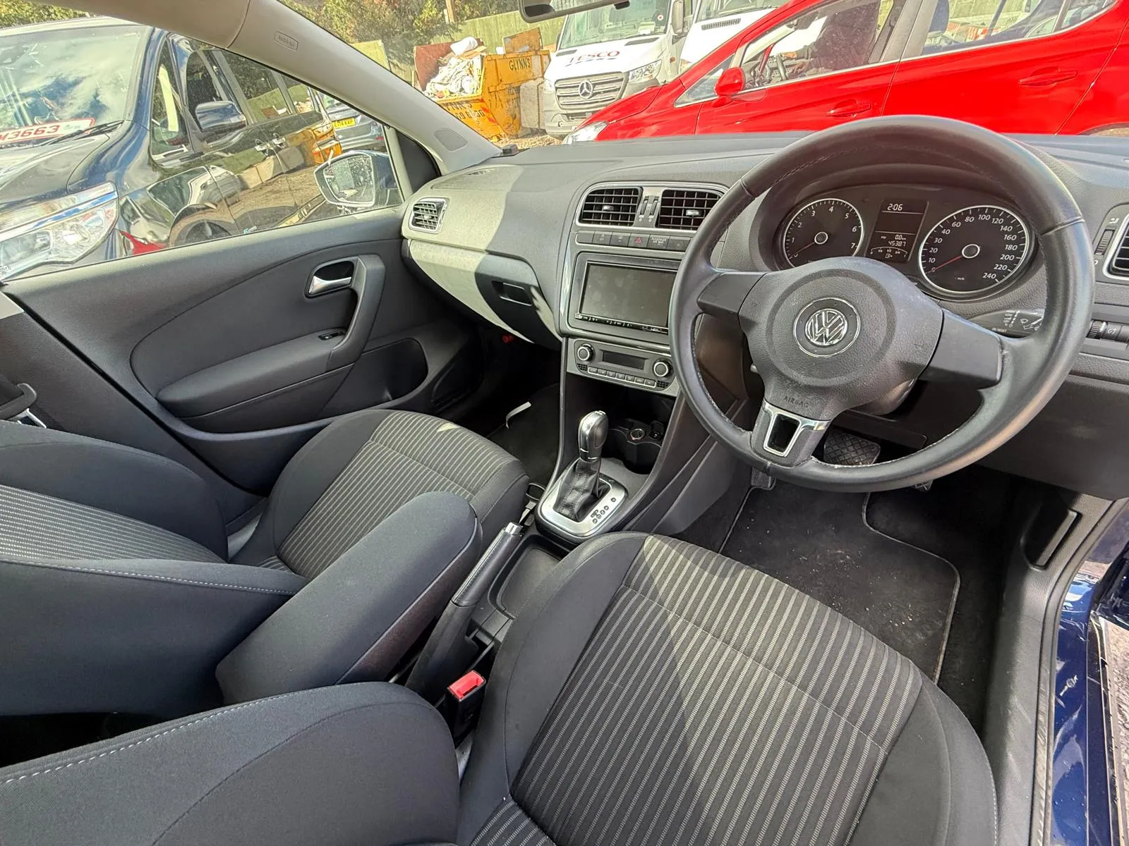 vehicle-media-33