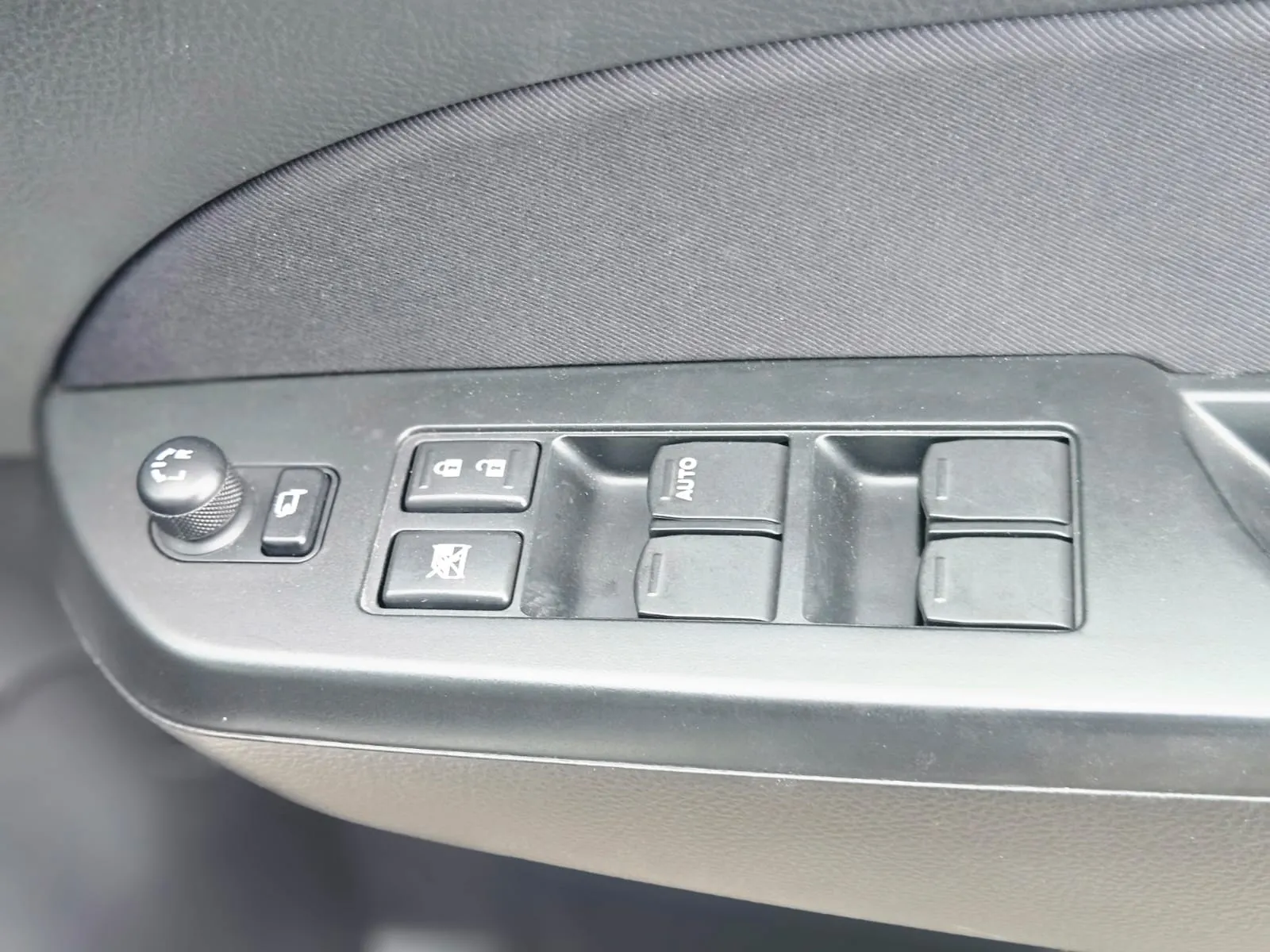 vehicle-media-23