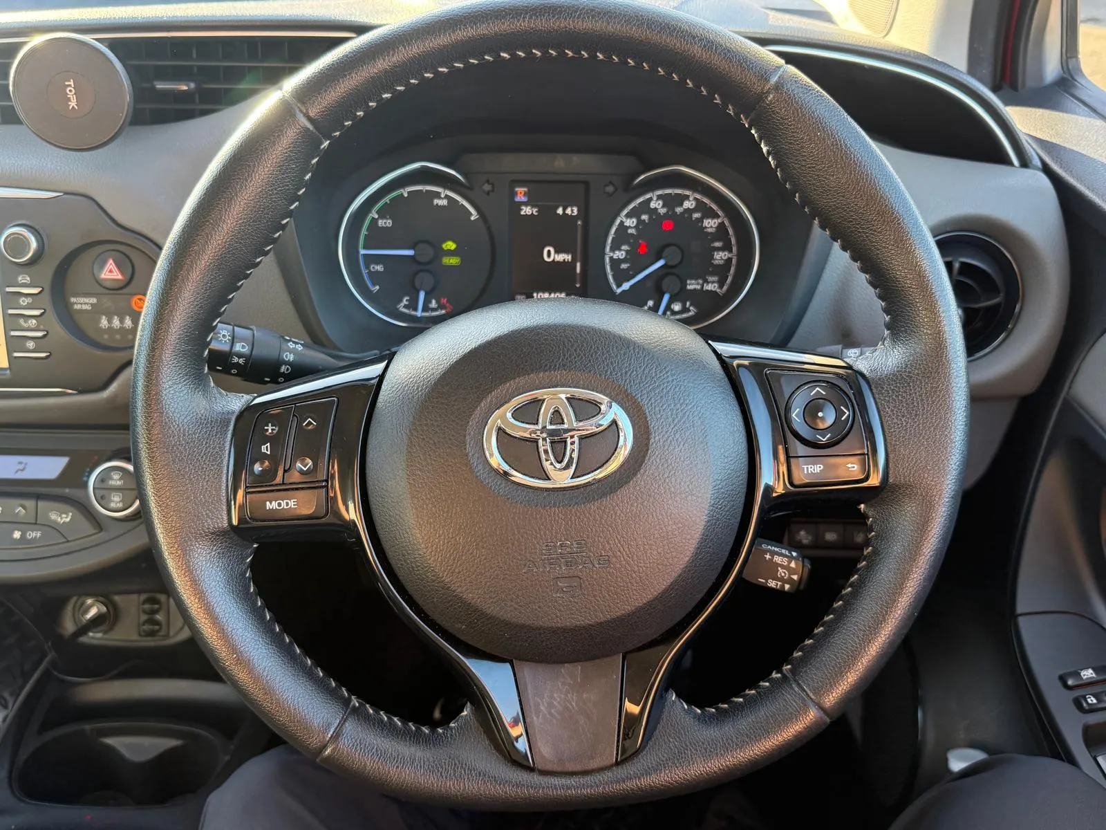 vehicle-media-43
