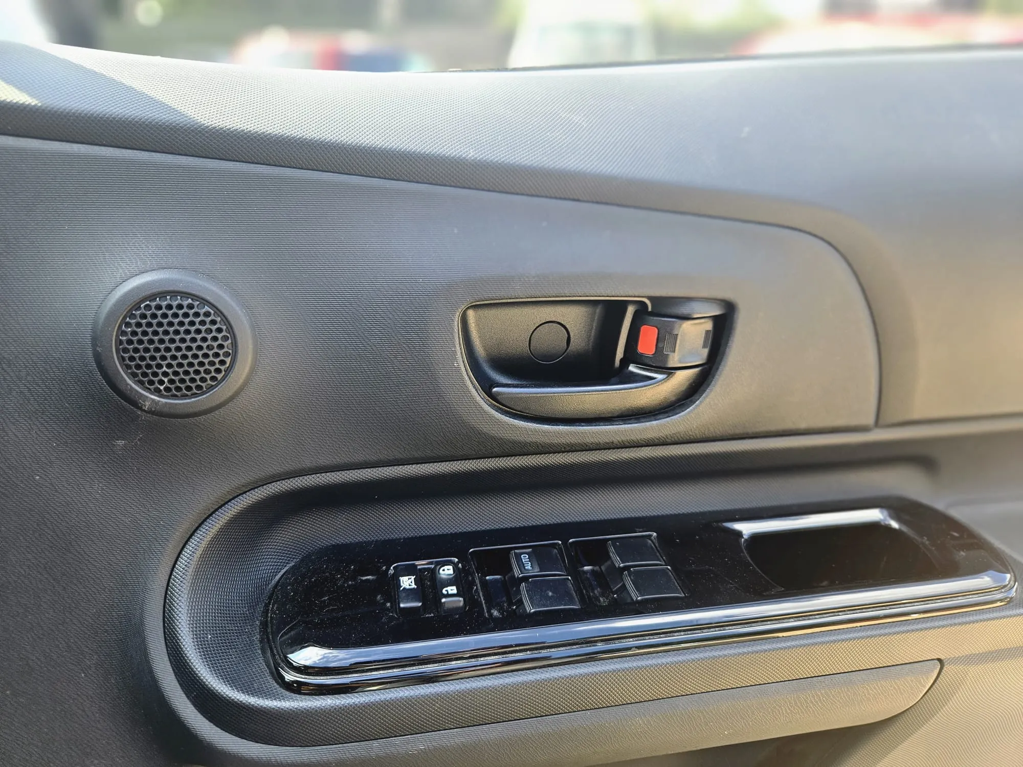 vehicle-media-20