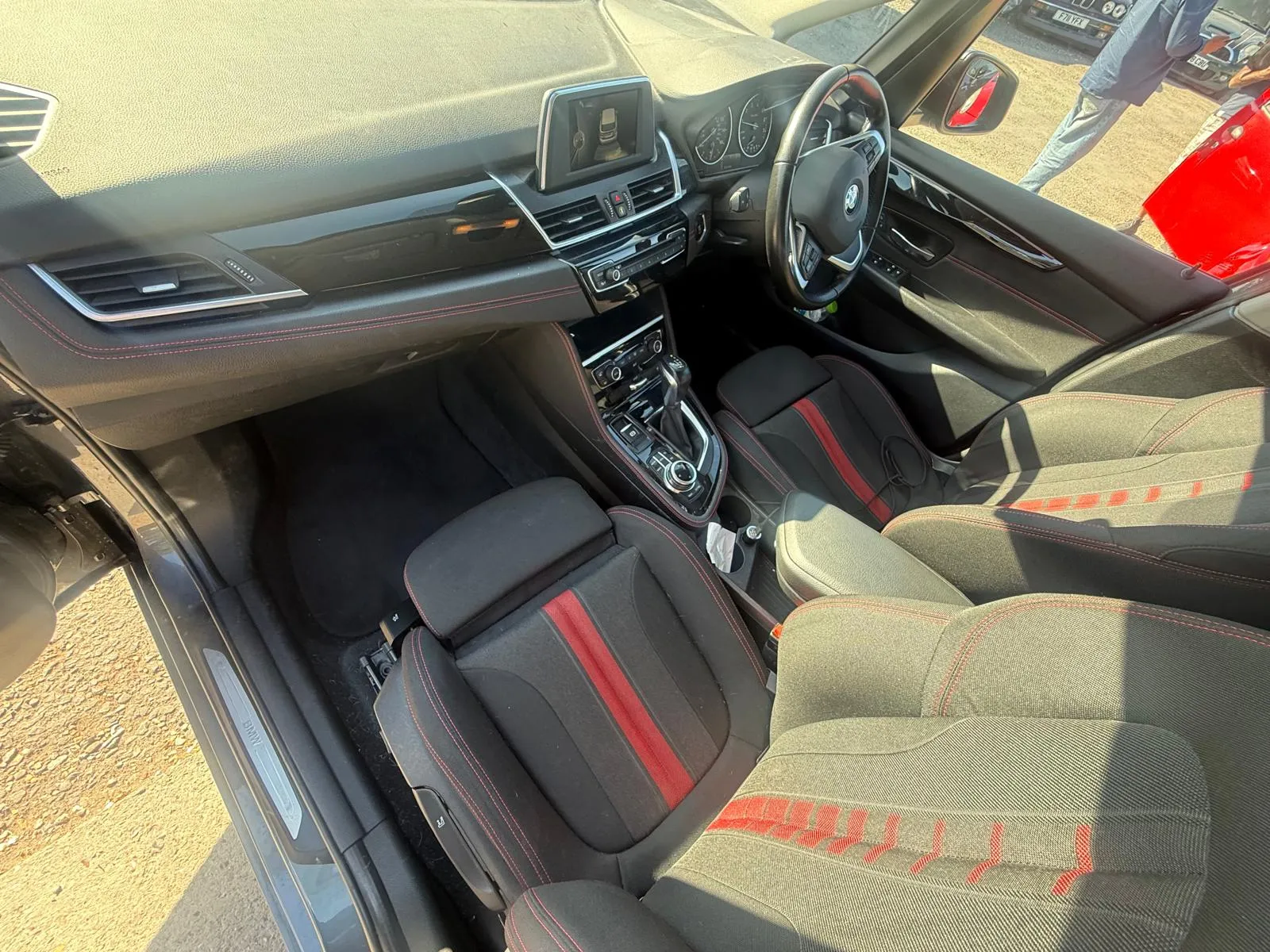 vehicle-media-24