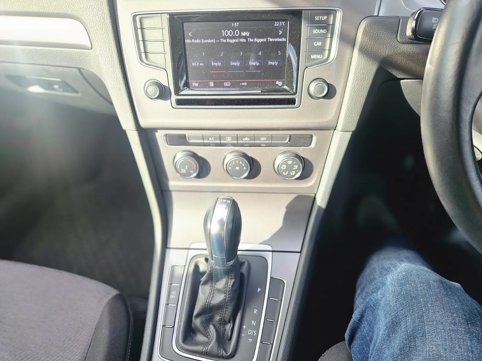 vehicle-media-20