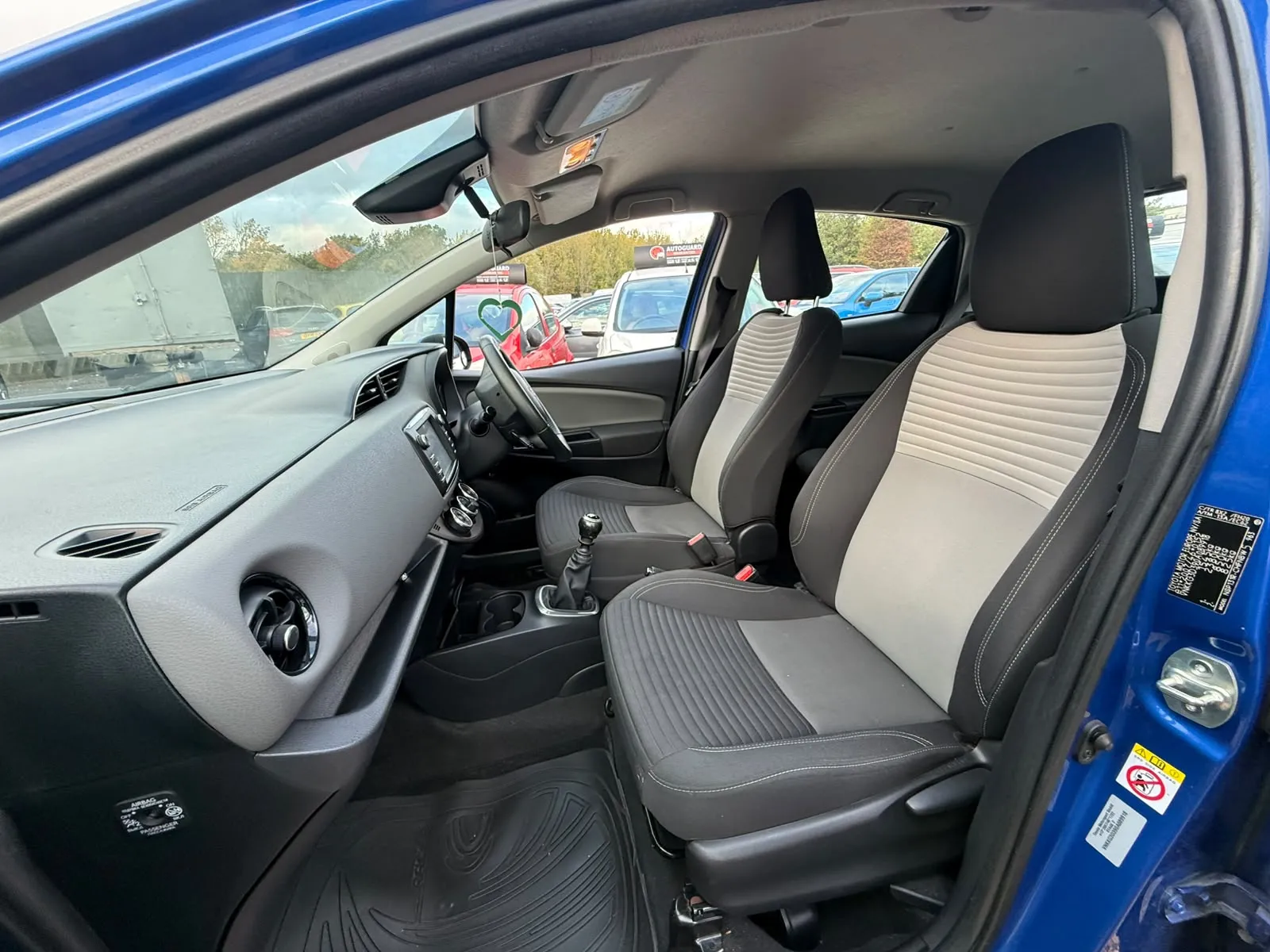 vehicle-media-46