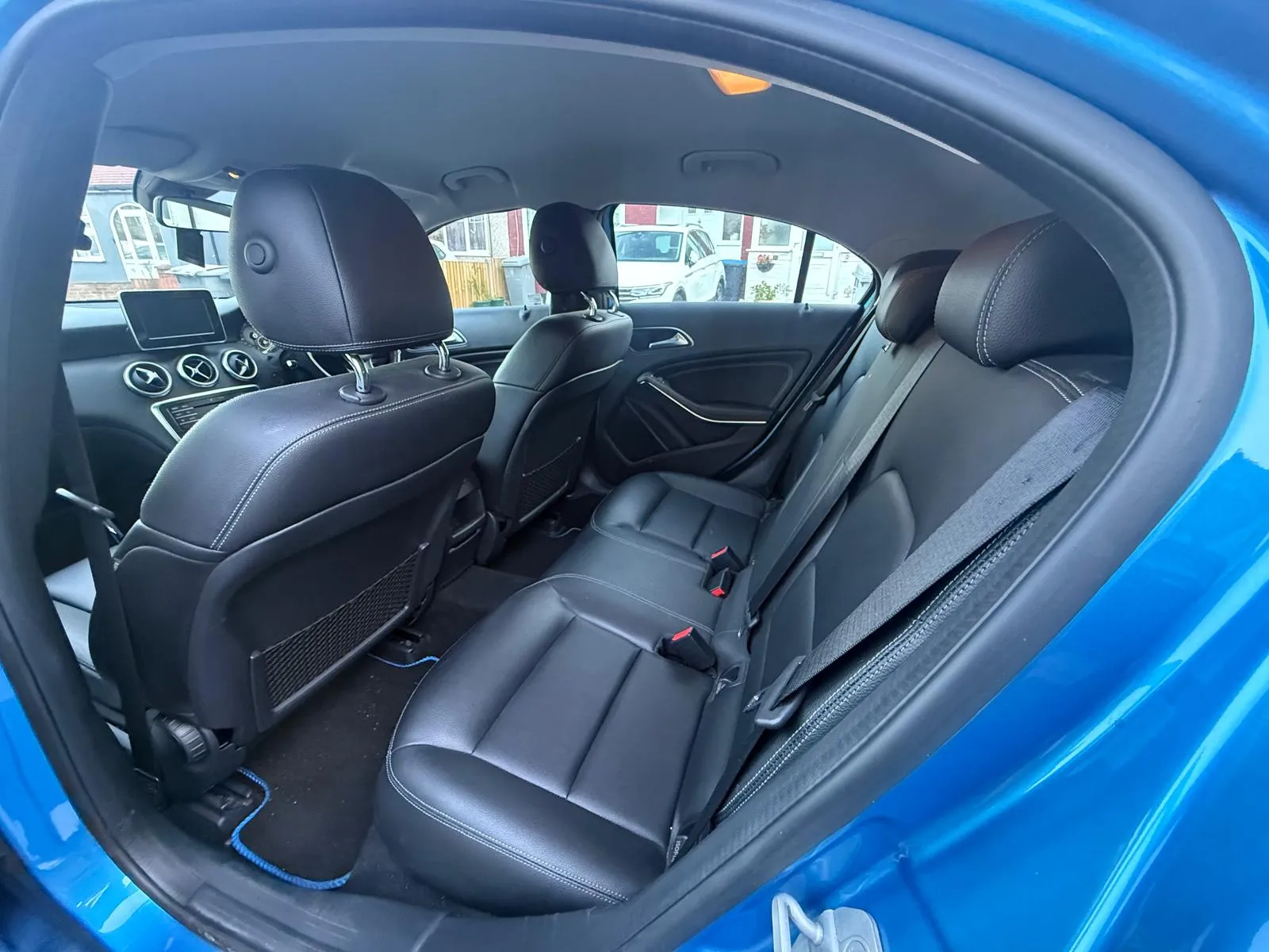 vehicle-media-19