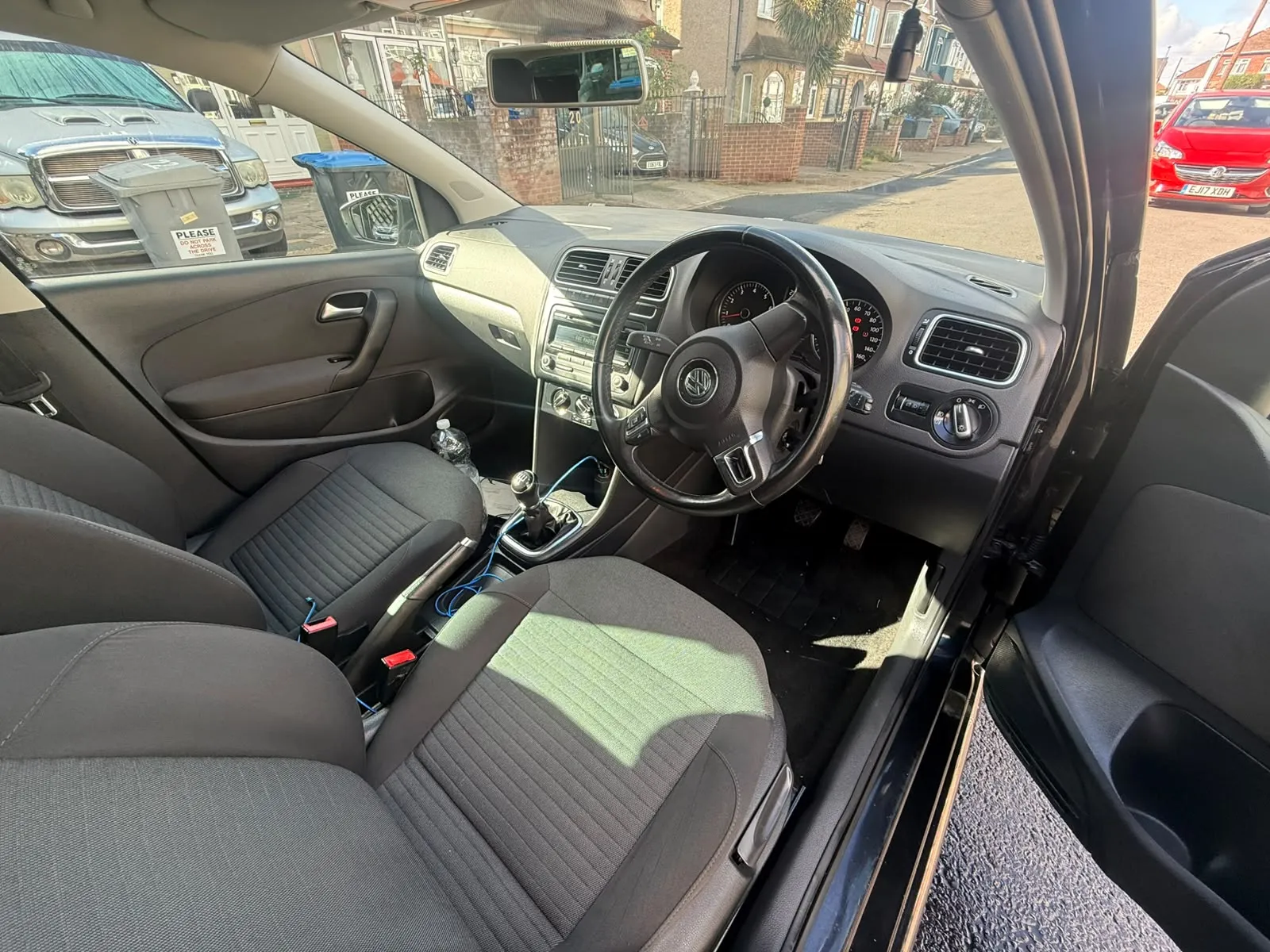 vehicle-media-15
