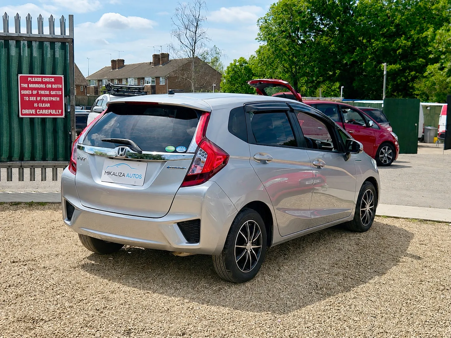 vehicle-media-4