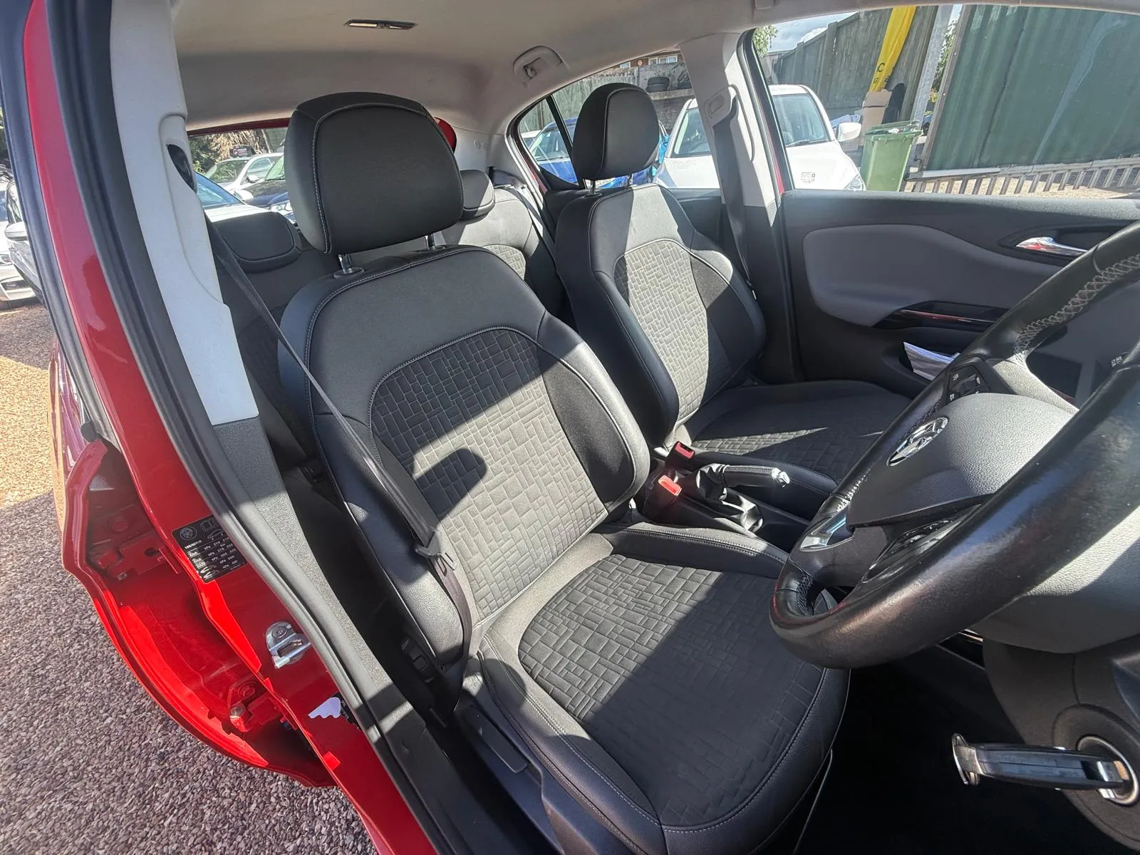 vehicle-media-24