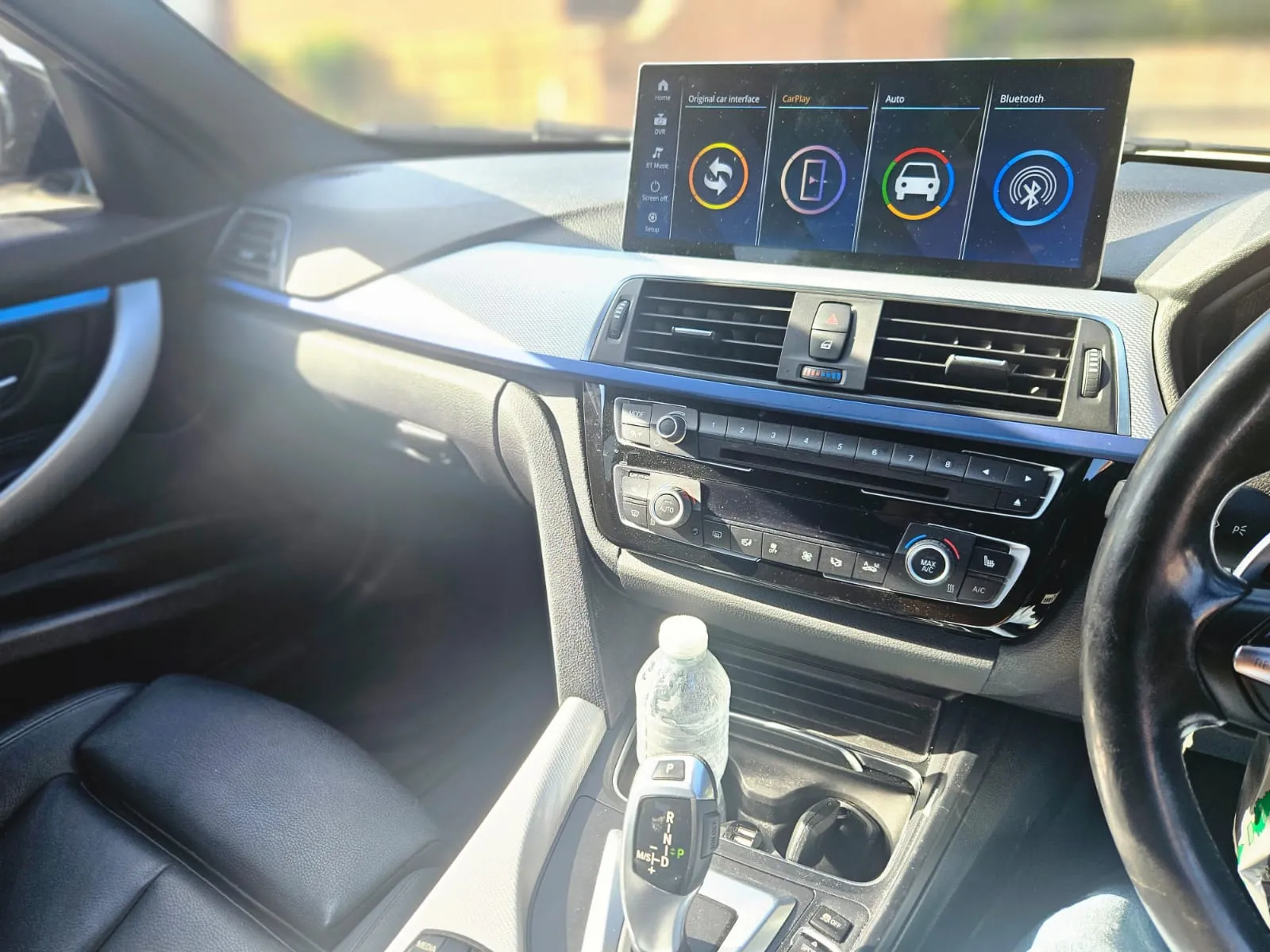 vehicle-media-30