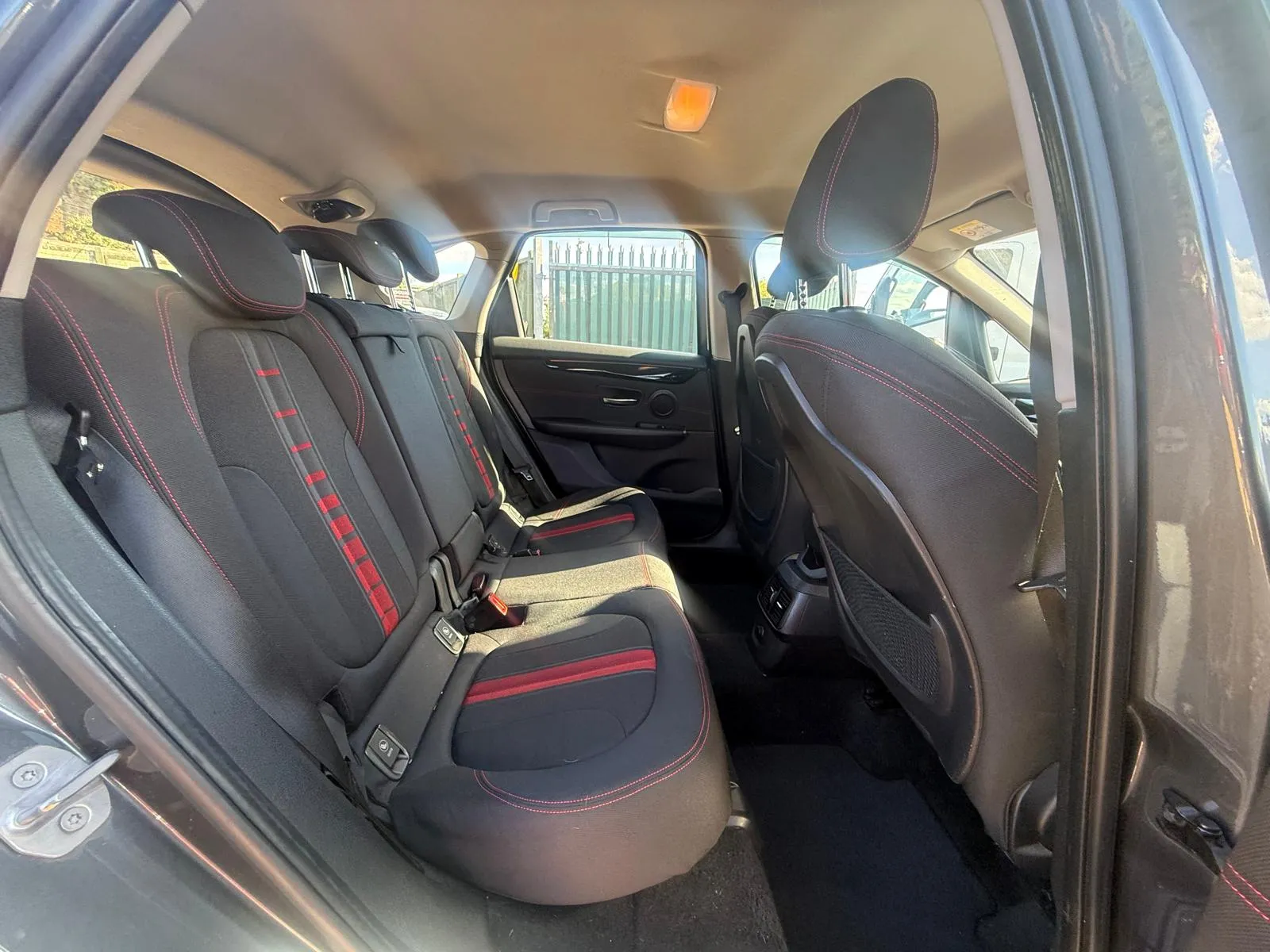 vehicle-media-14