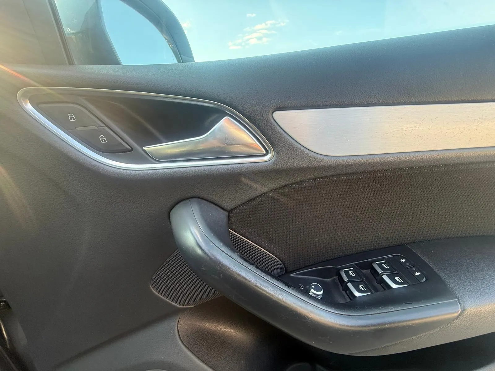 vehicle-media-21