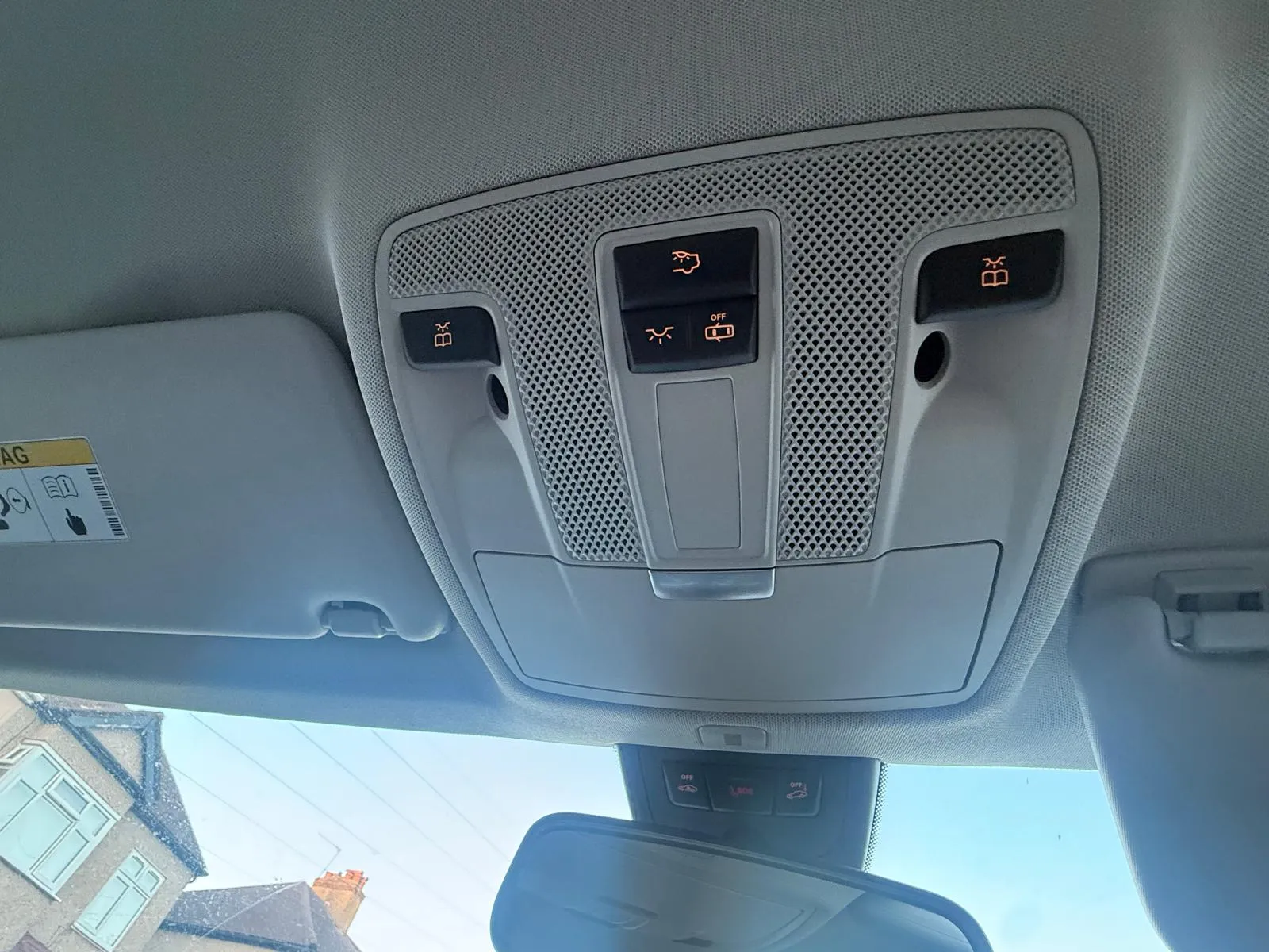 vehicle-media-40