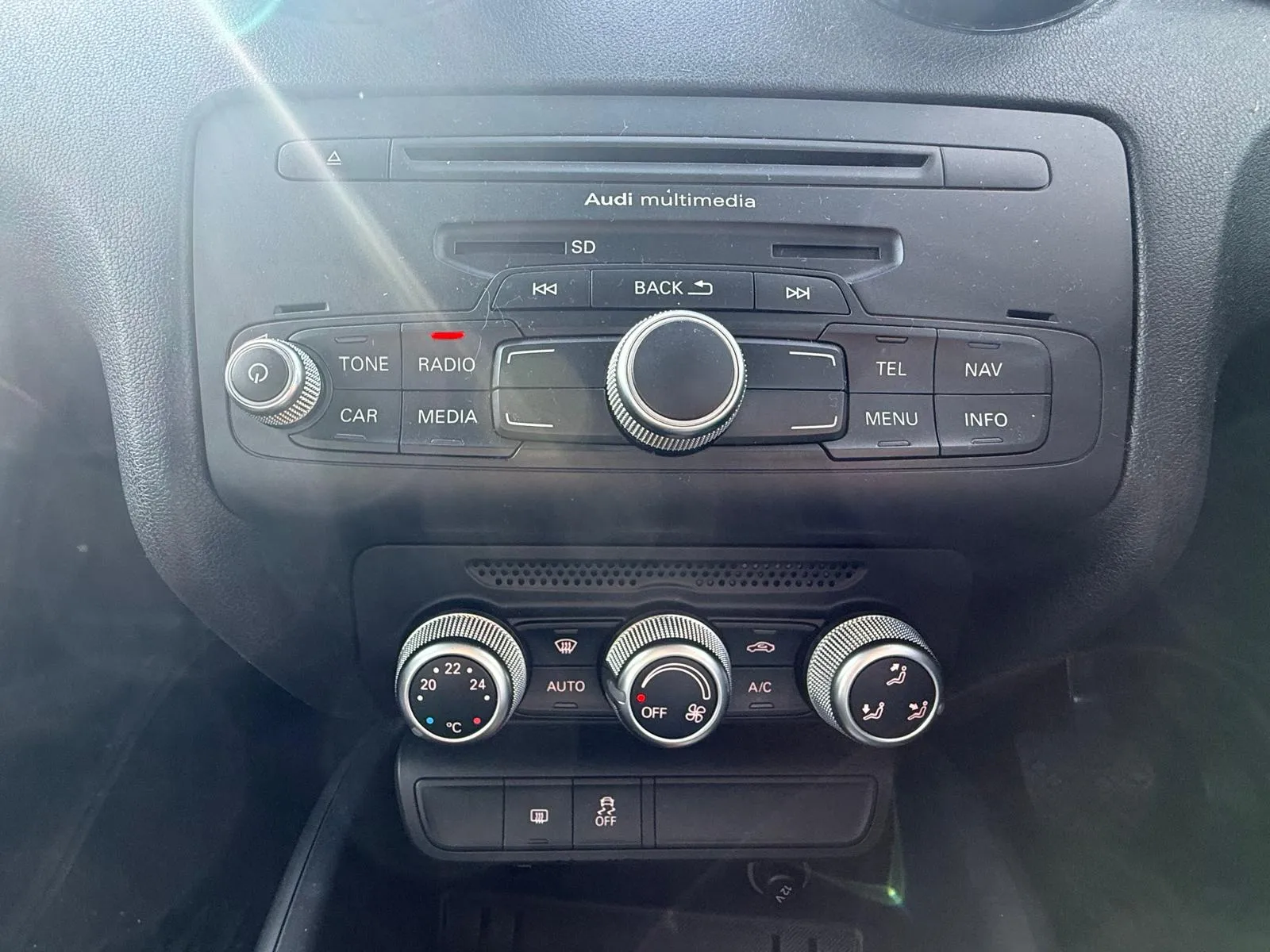 vehicle-media-45