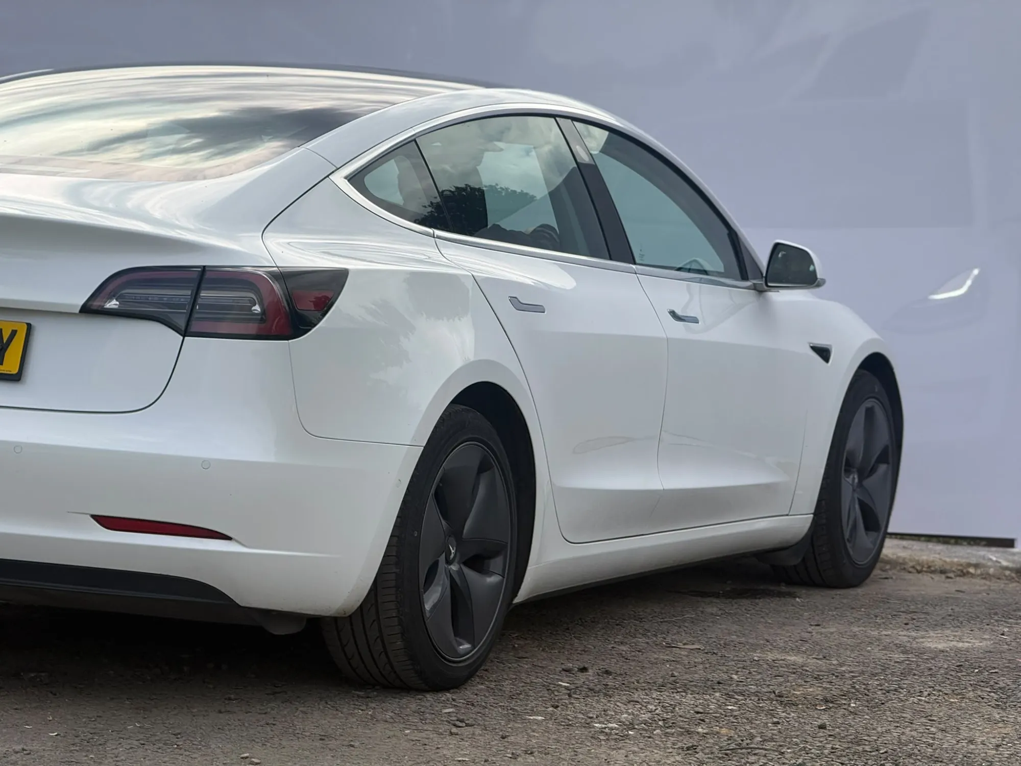 vehicle-media-12