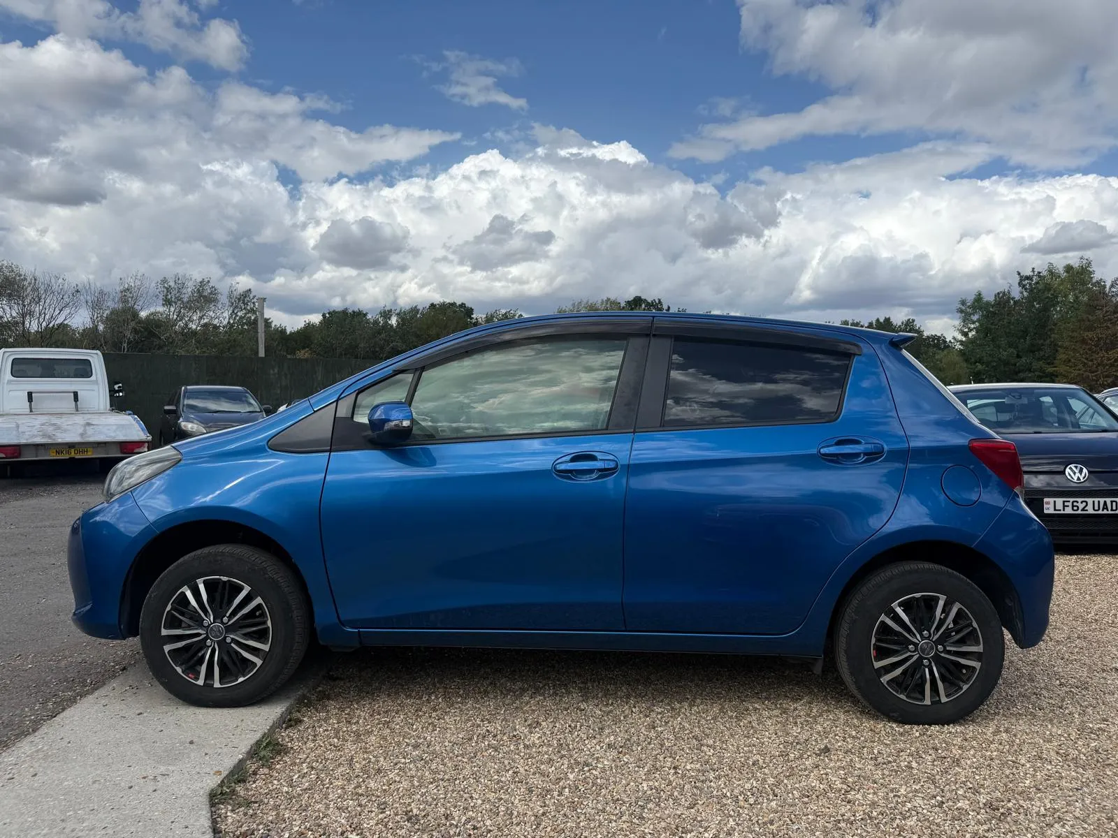 vehicle-media-12