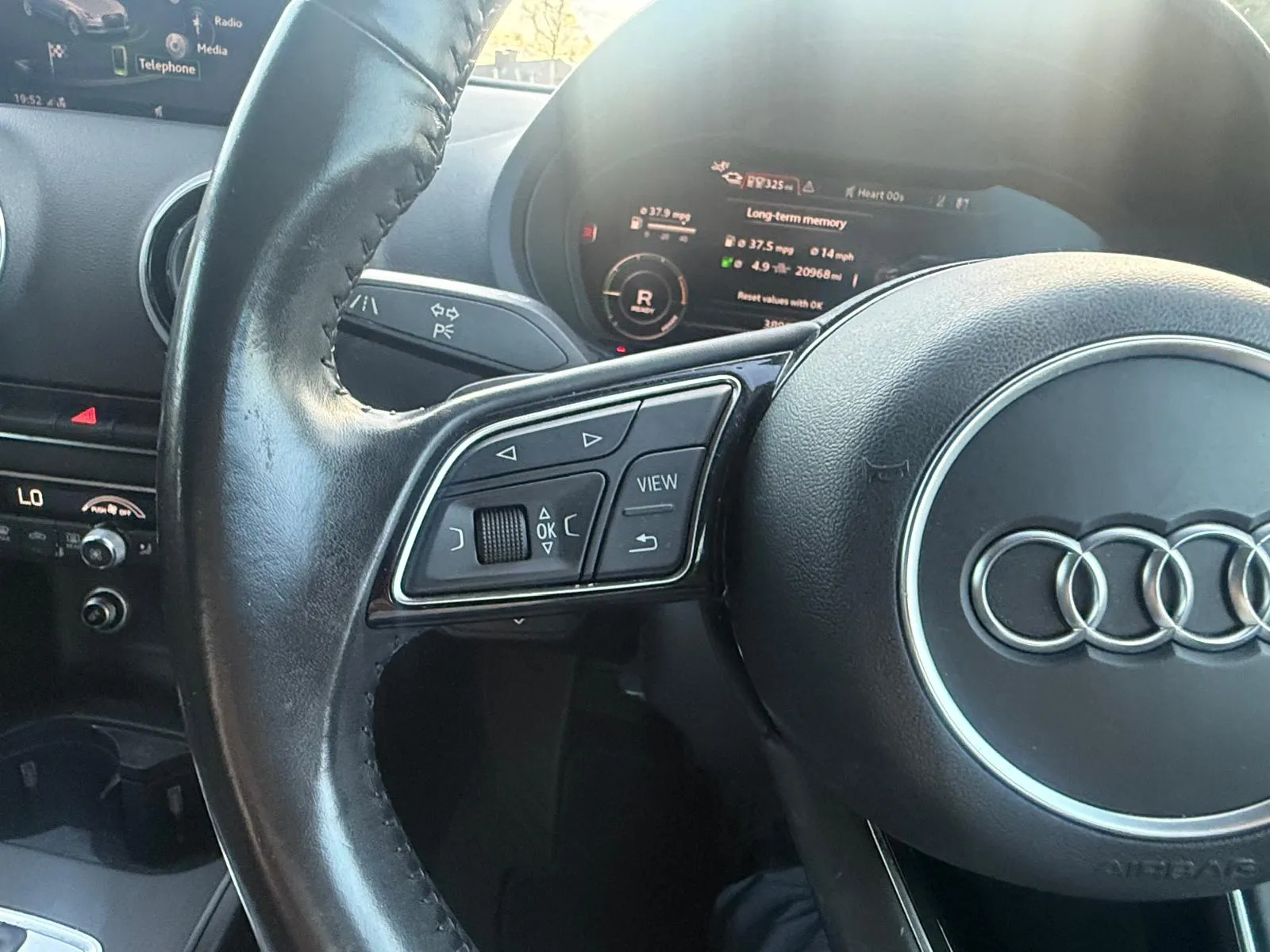 vehicle-media-44