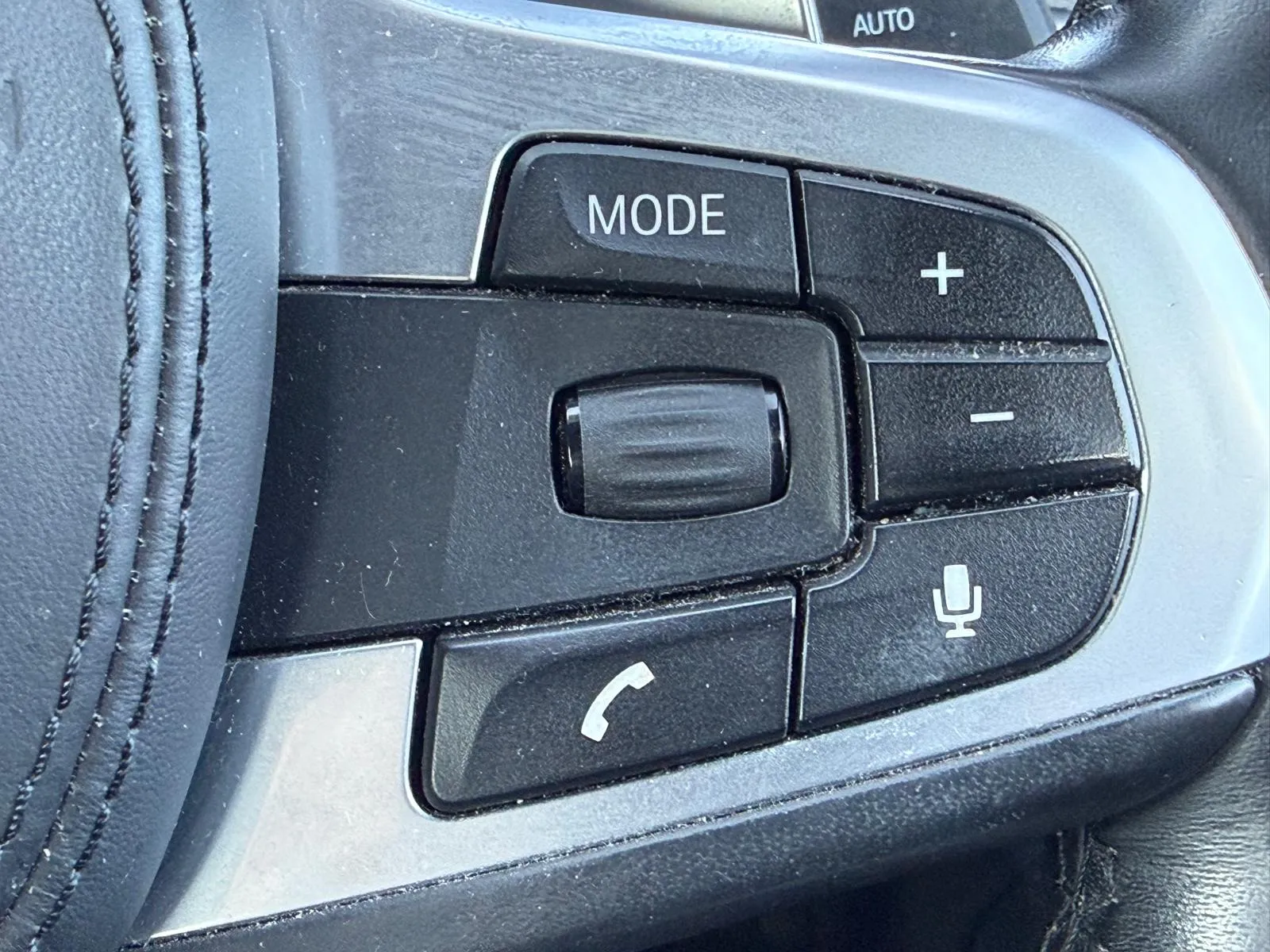 vehicle-media-52