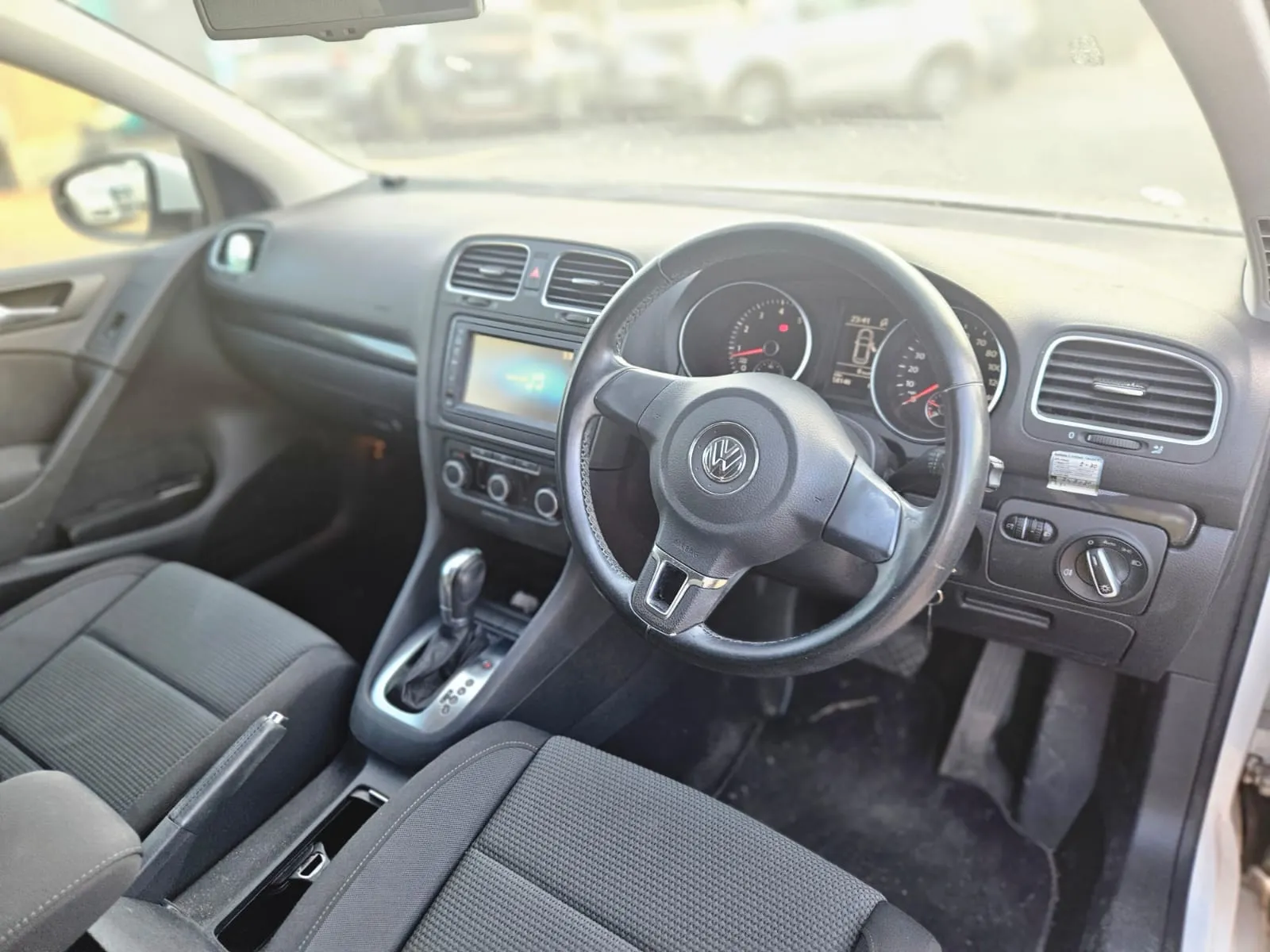 vehicle-media-13