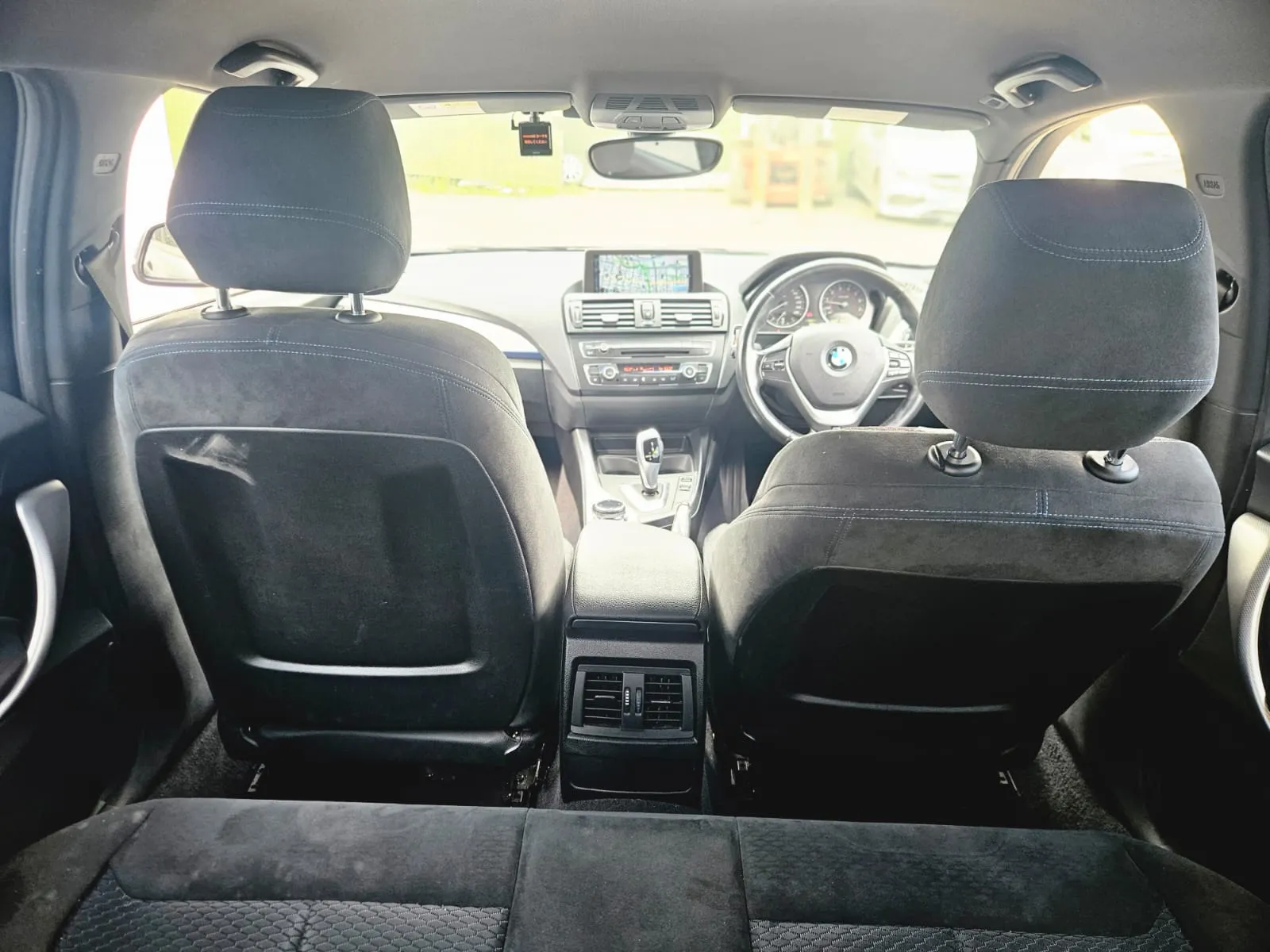 vehicle-media-23
