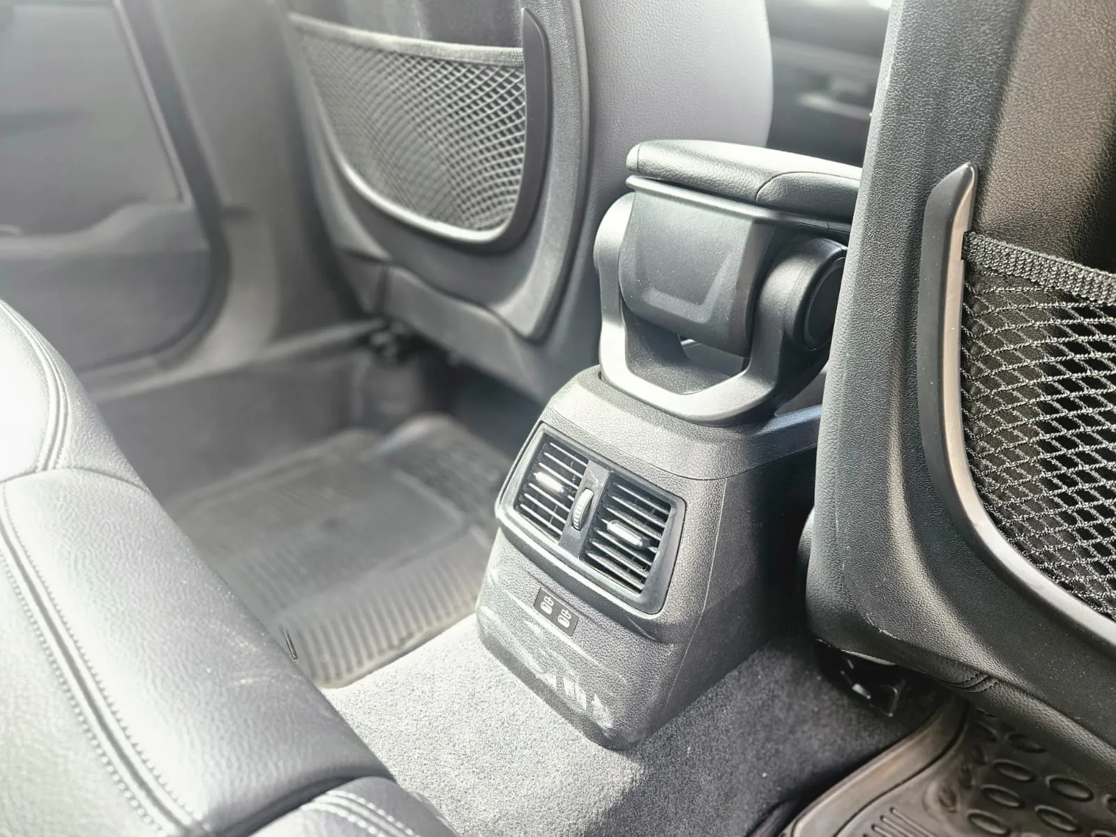 vehicle-media-20