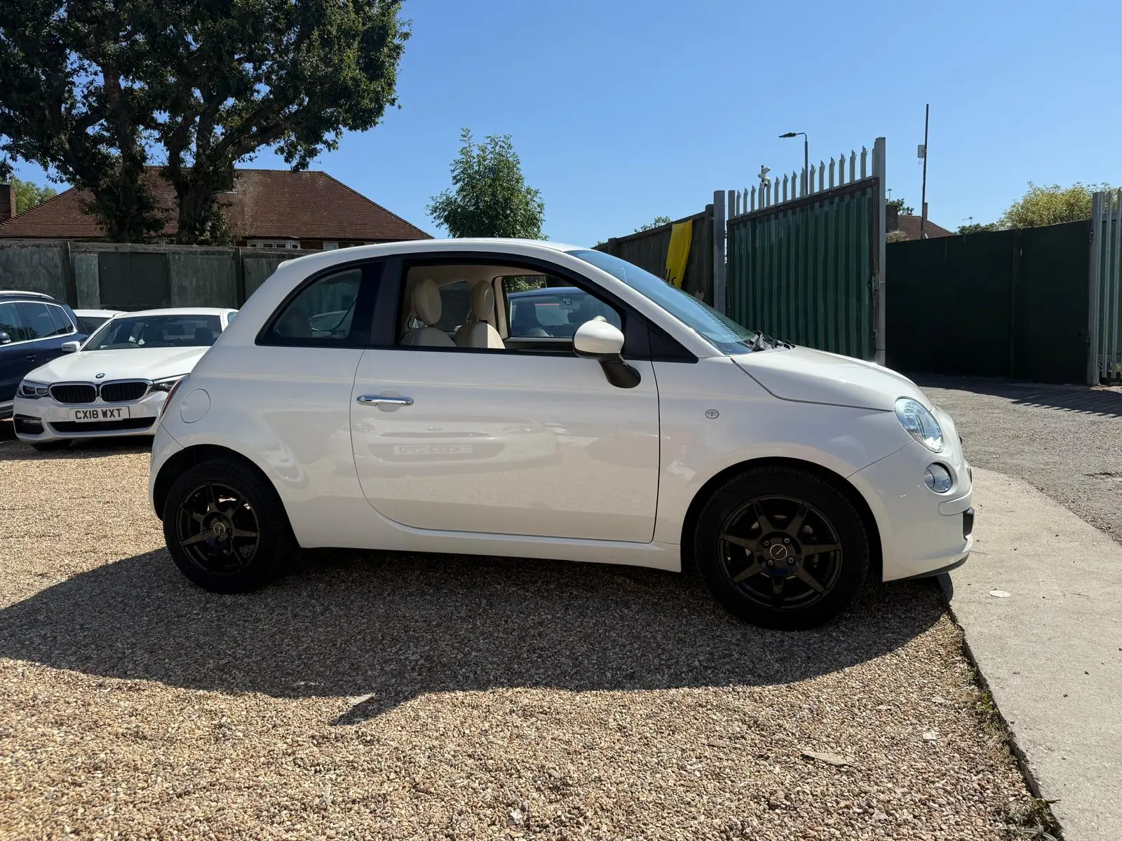 vehicle-media-18