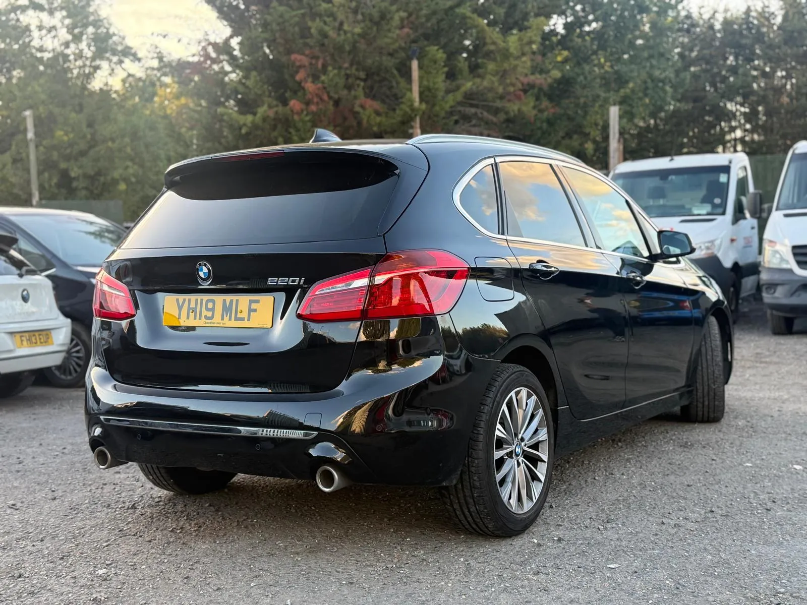 vehicle-media-7