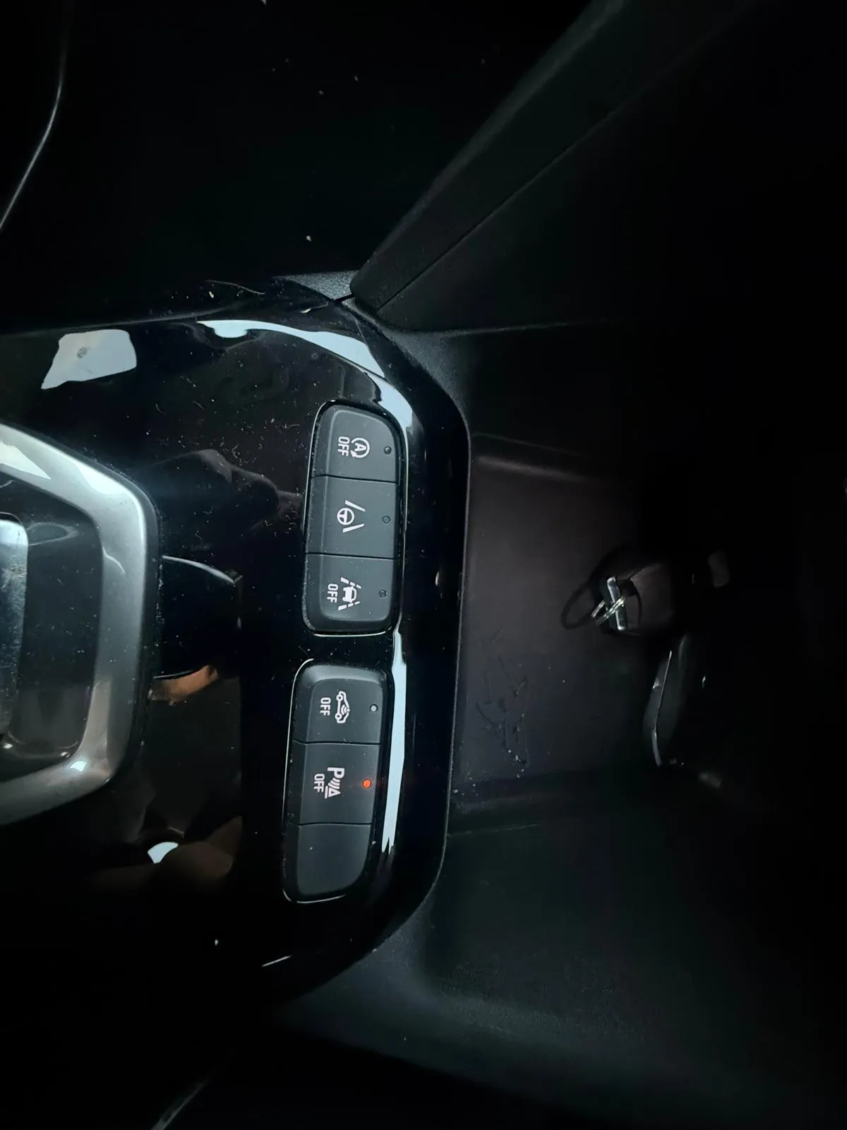 vehicle-media-12