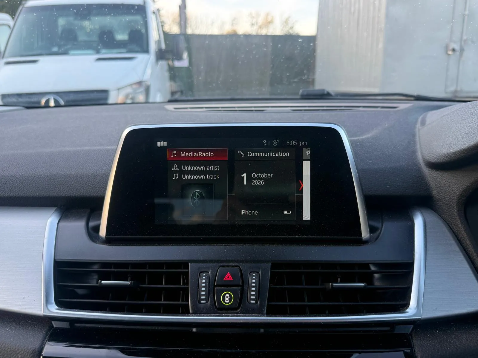 vehicle-media-43