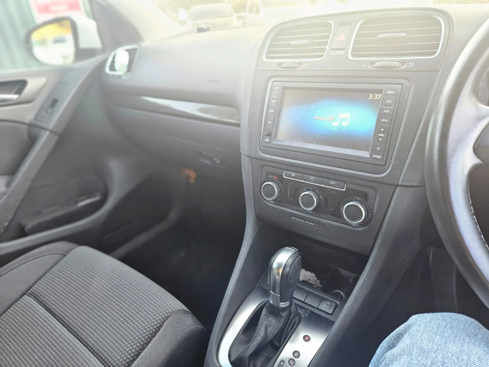vehicle-media-19