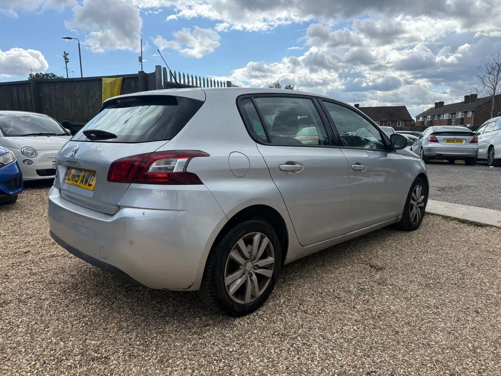 vehicle-media-7