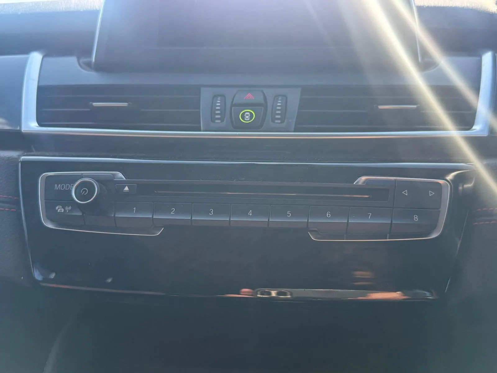 vehicle-media-32