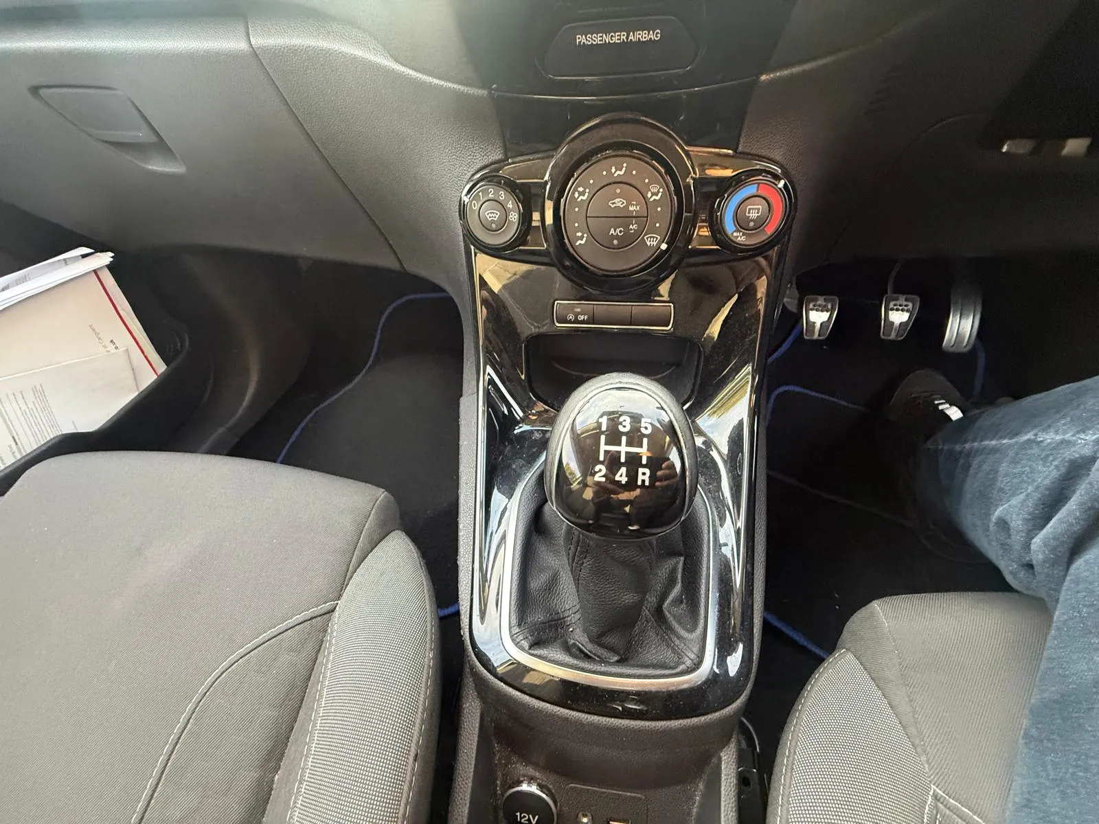 vehicle-media-33